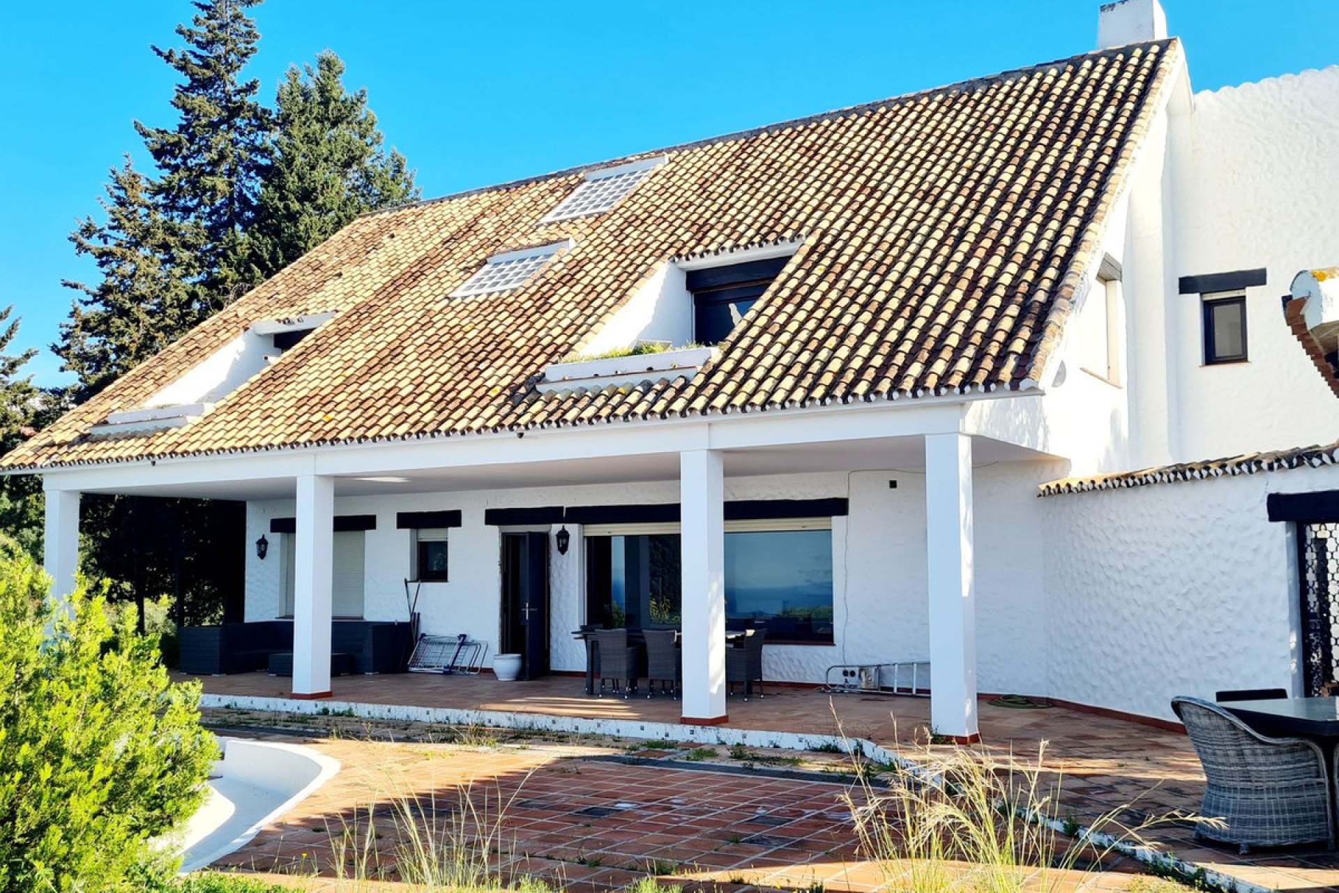 Resale - House - Finca - Cortijo - Marbella - Las Chapas