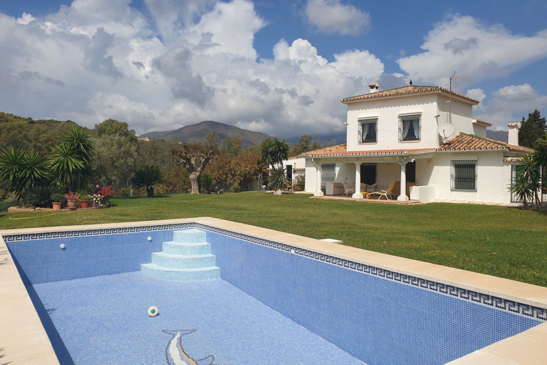 Resale - House - Finca - Cortijo - Mijas - Entrerrios