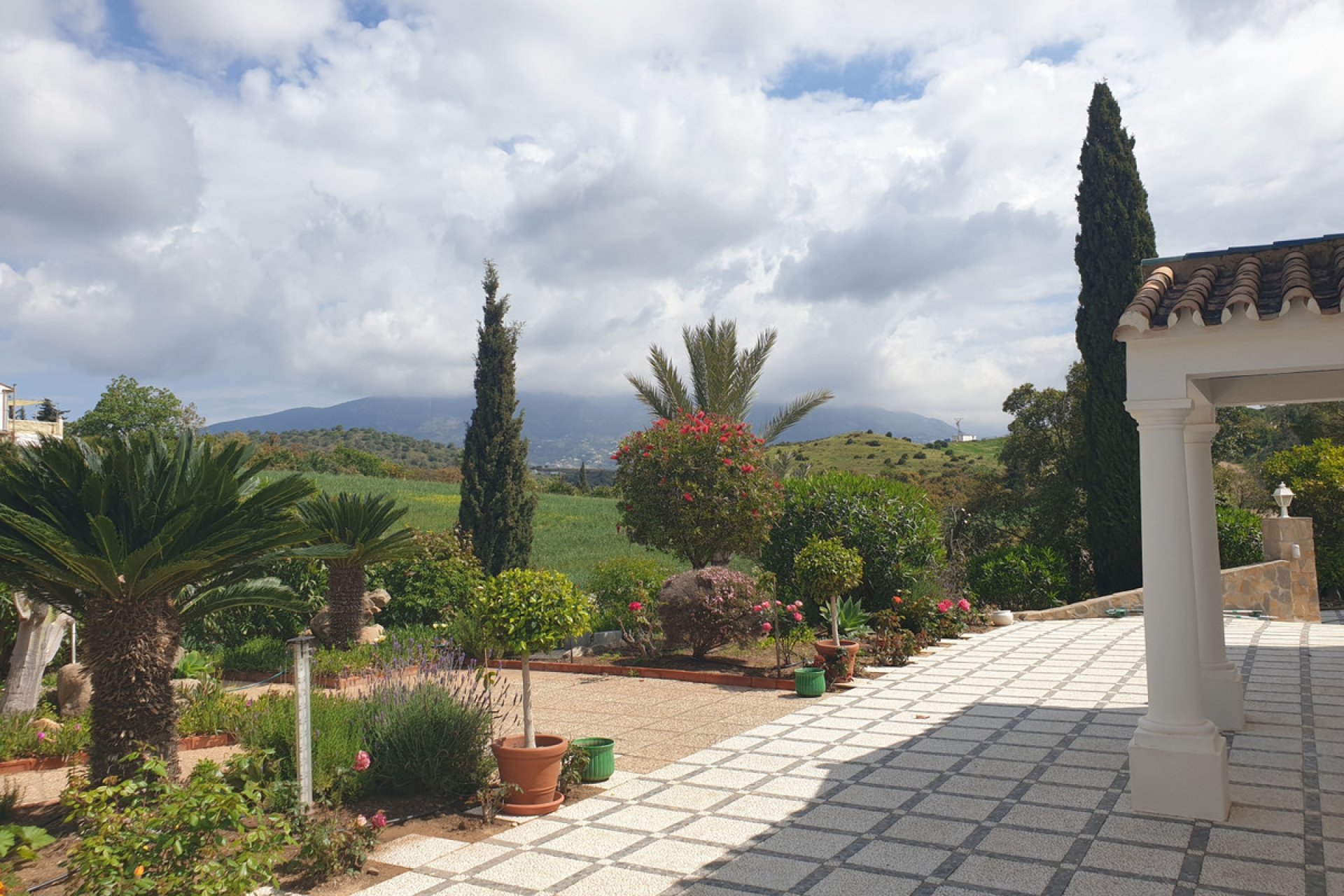 Resale - House - Finca - Cortijo - Mijas - Entrerrios