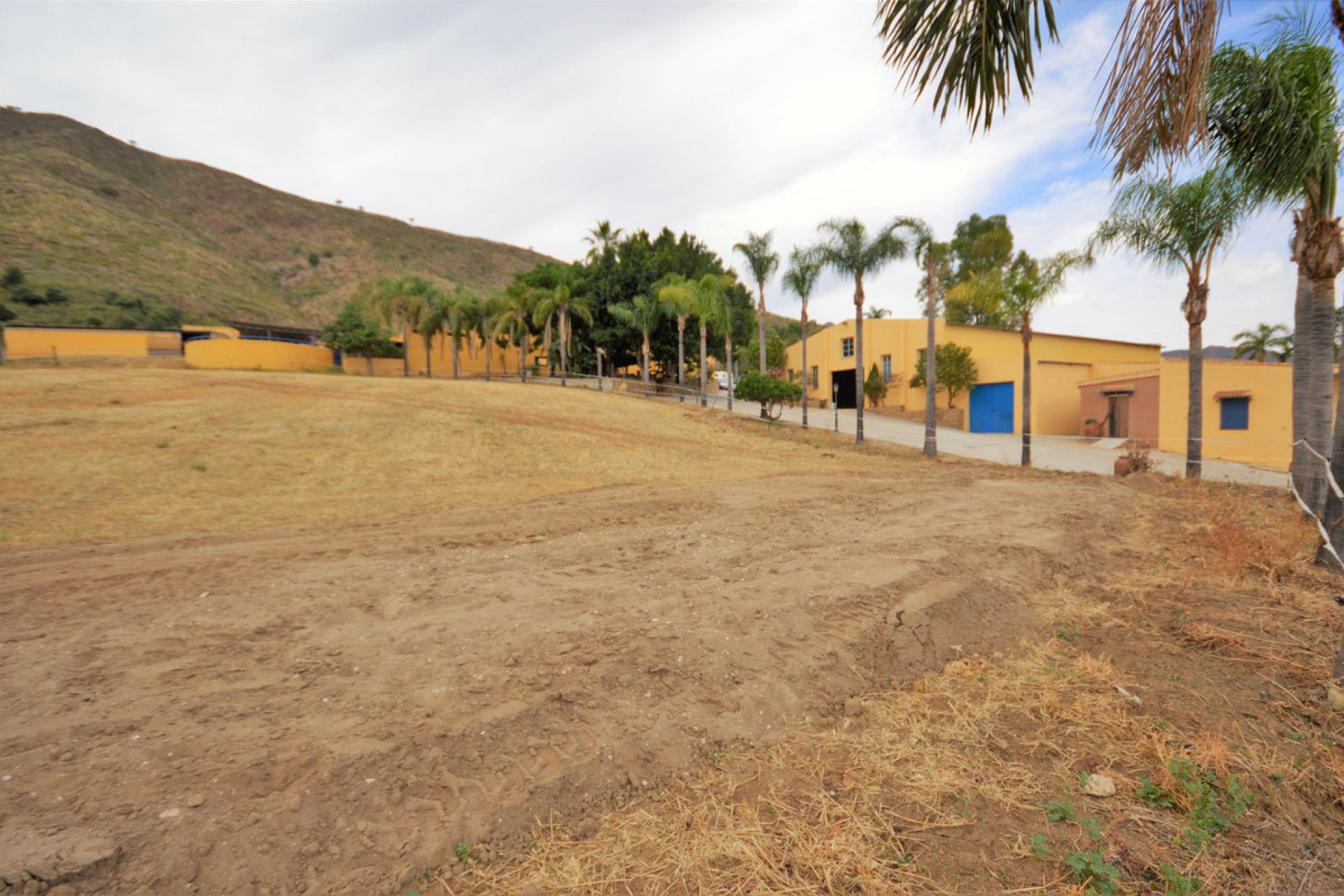 Resale - House - Finca - Cortijo - Mijas - Mijas Centro