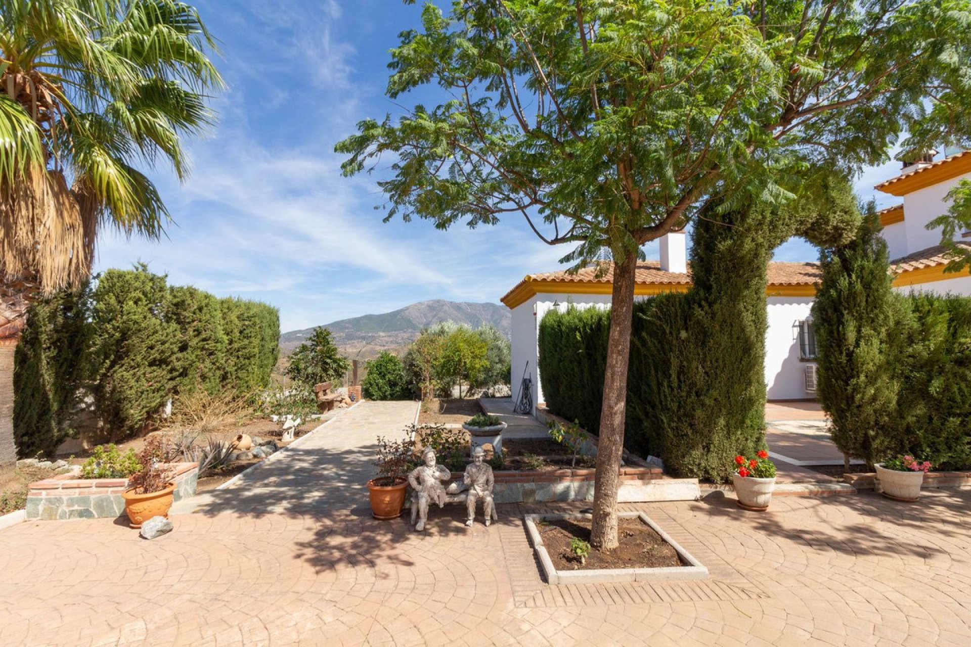 Resale - House - Finca - Cortijo - Mijas