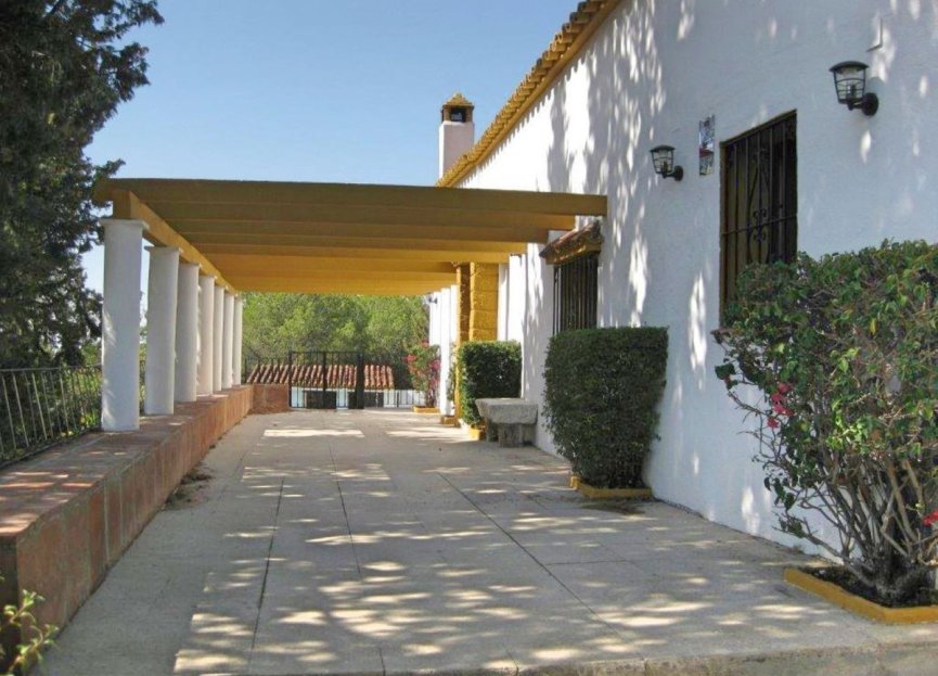 Resale - House - Finca - Cortijo - Mijas