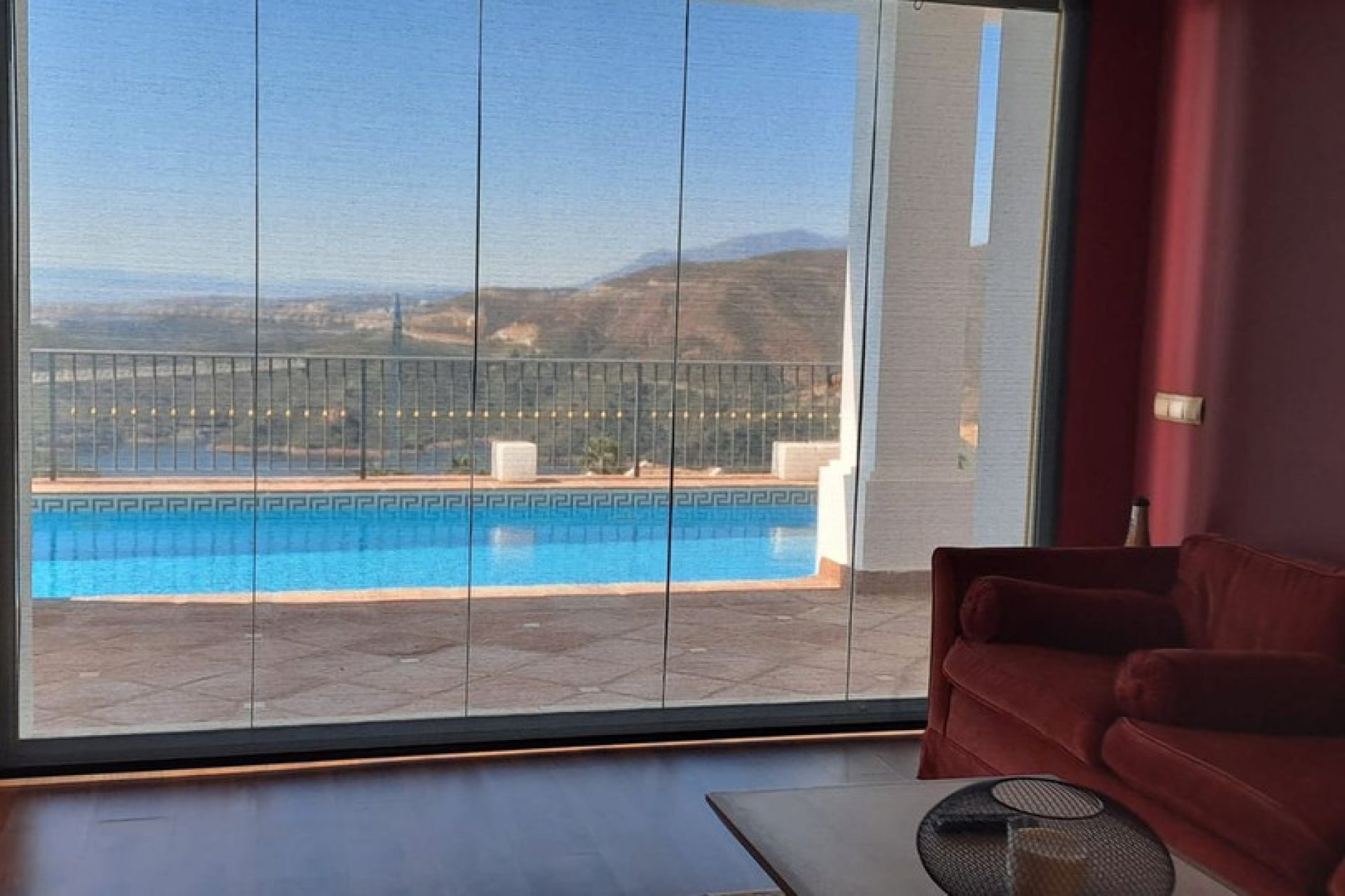 Resale - House - Marbella