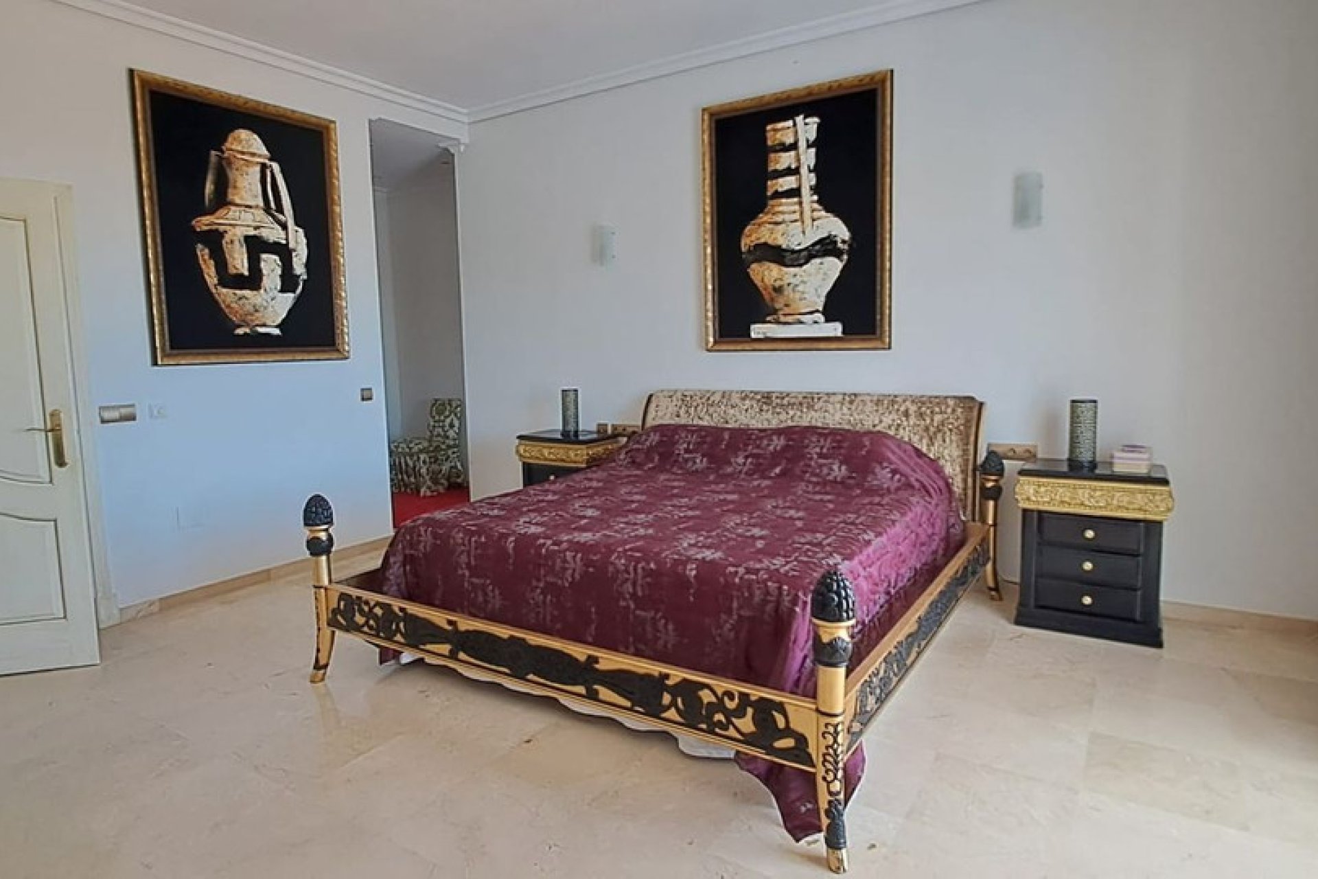 Resale - House - Marbella