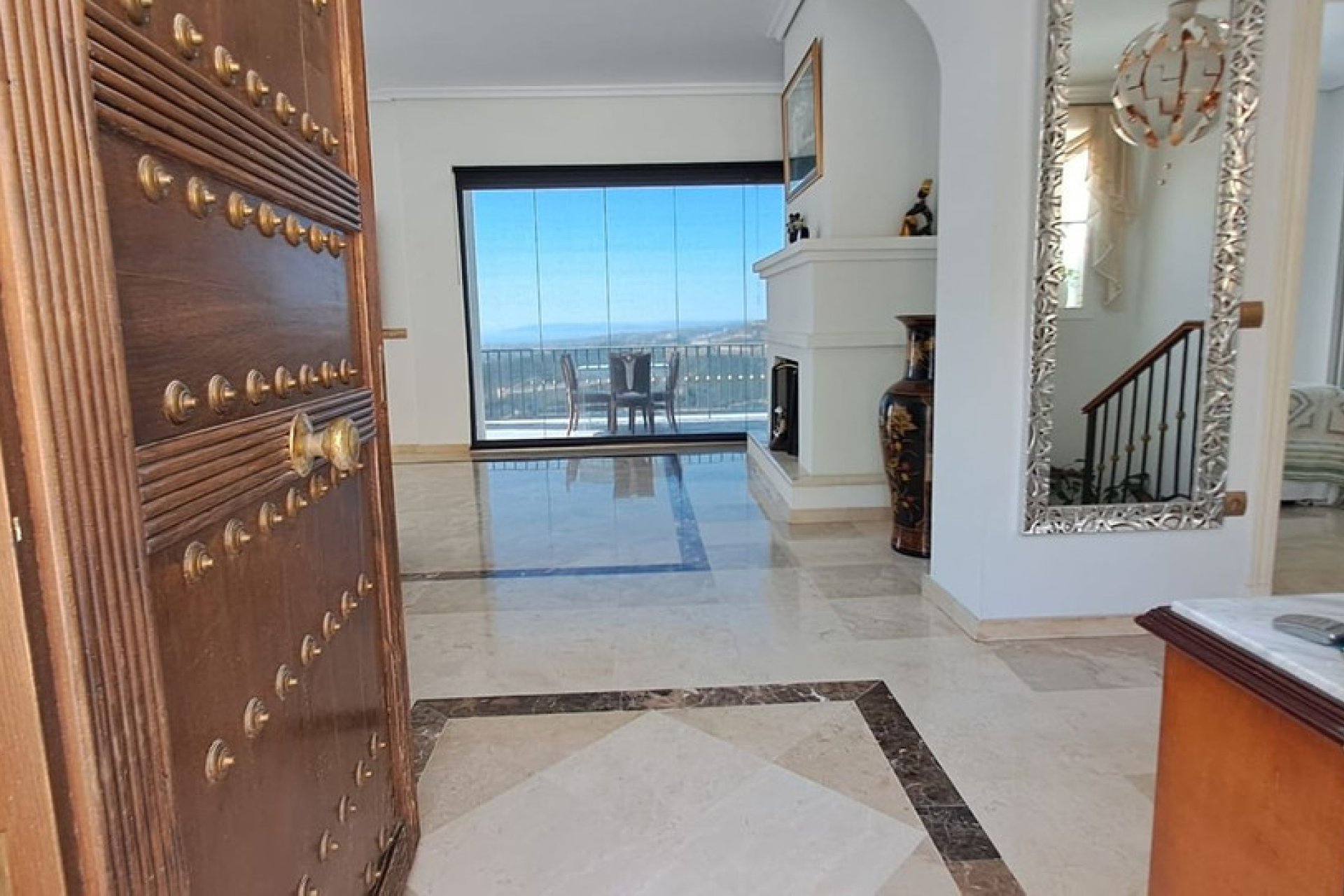 Resale - House - Marbella