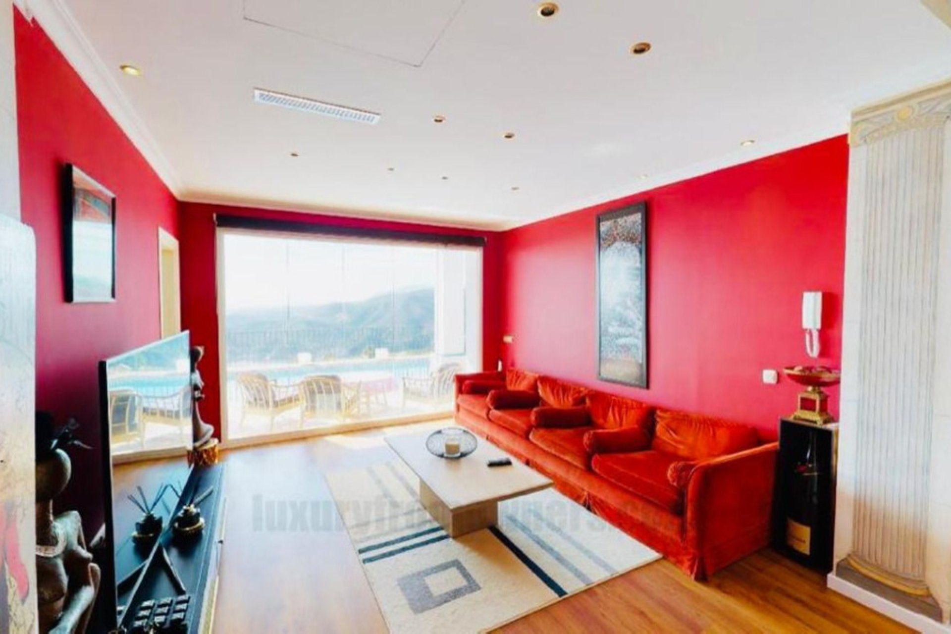 Resale - House - Marbella