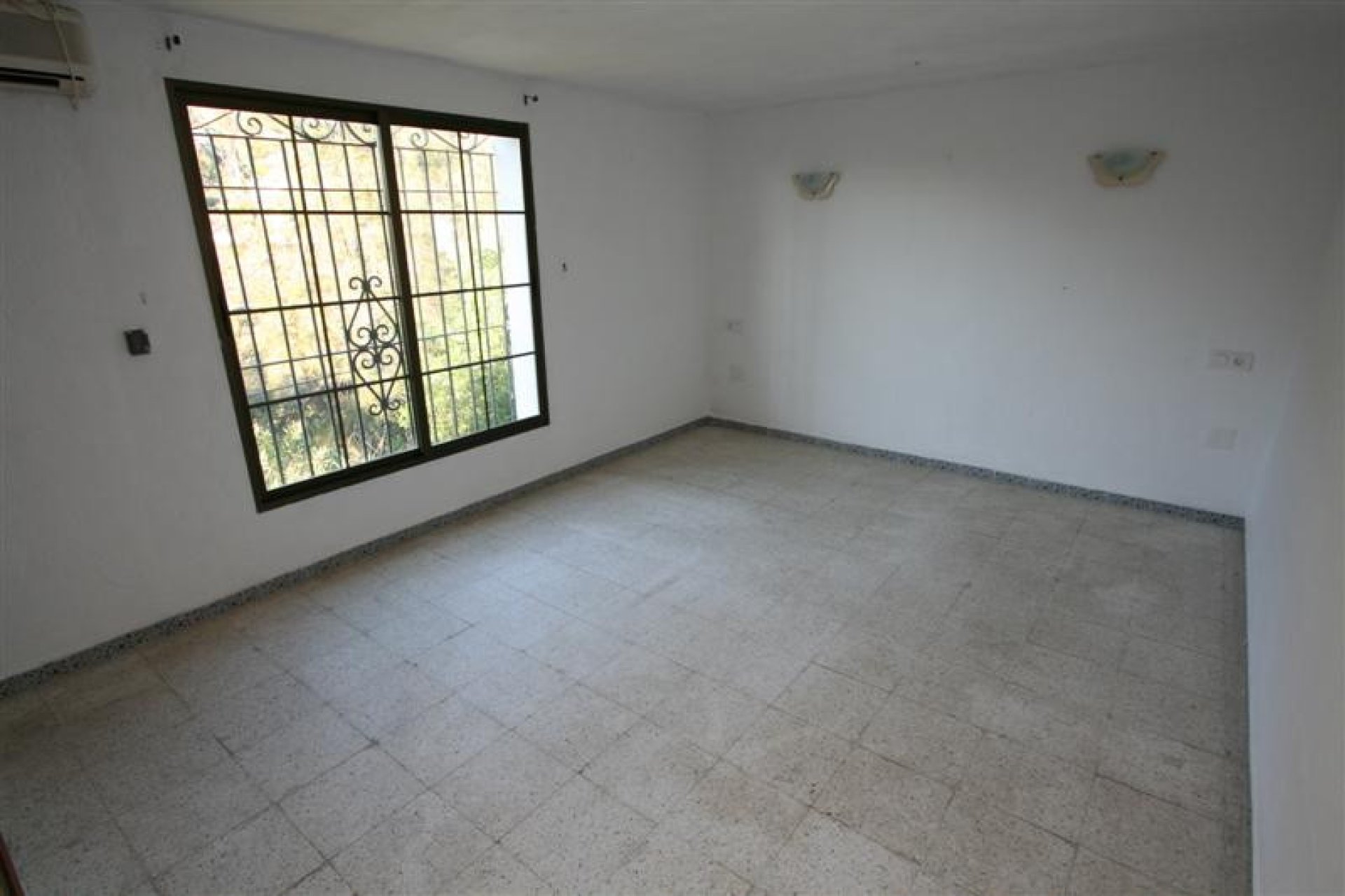 Resale - House - Mijas