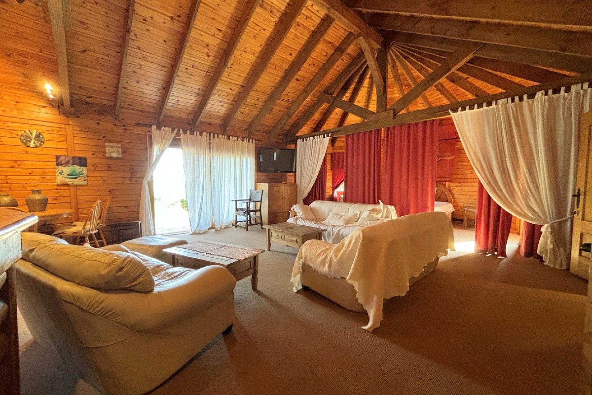 Resale - House - Monda