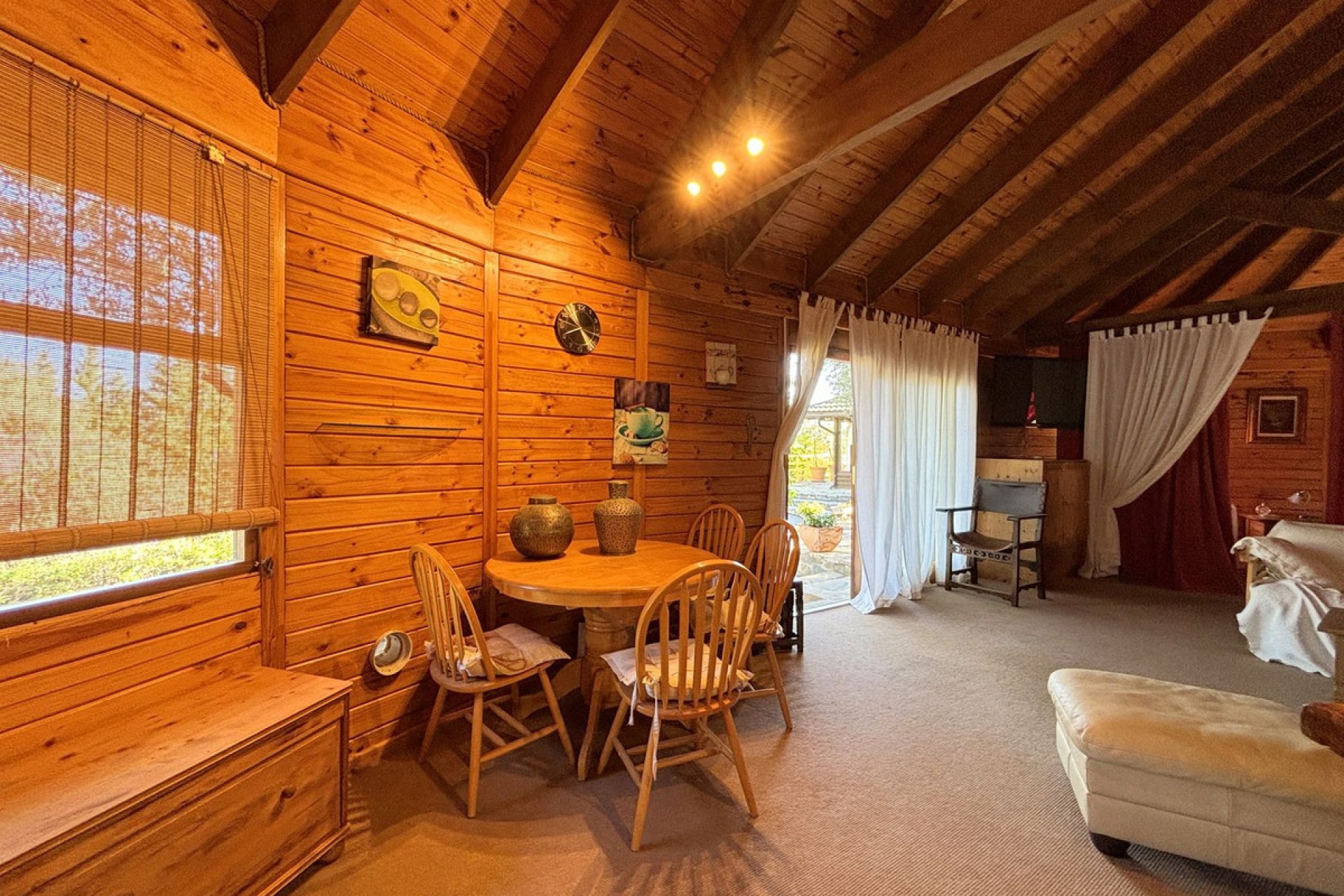 Resale - House - Monda