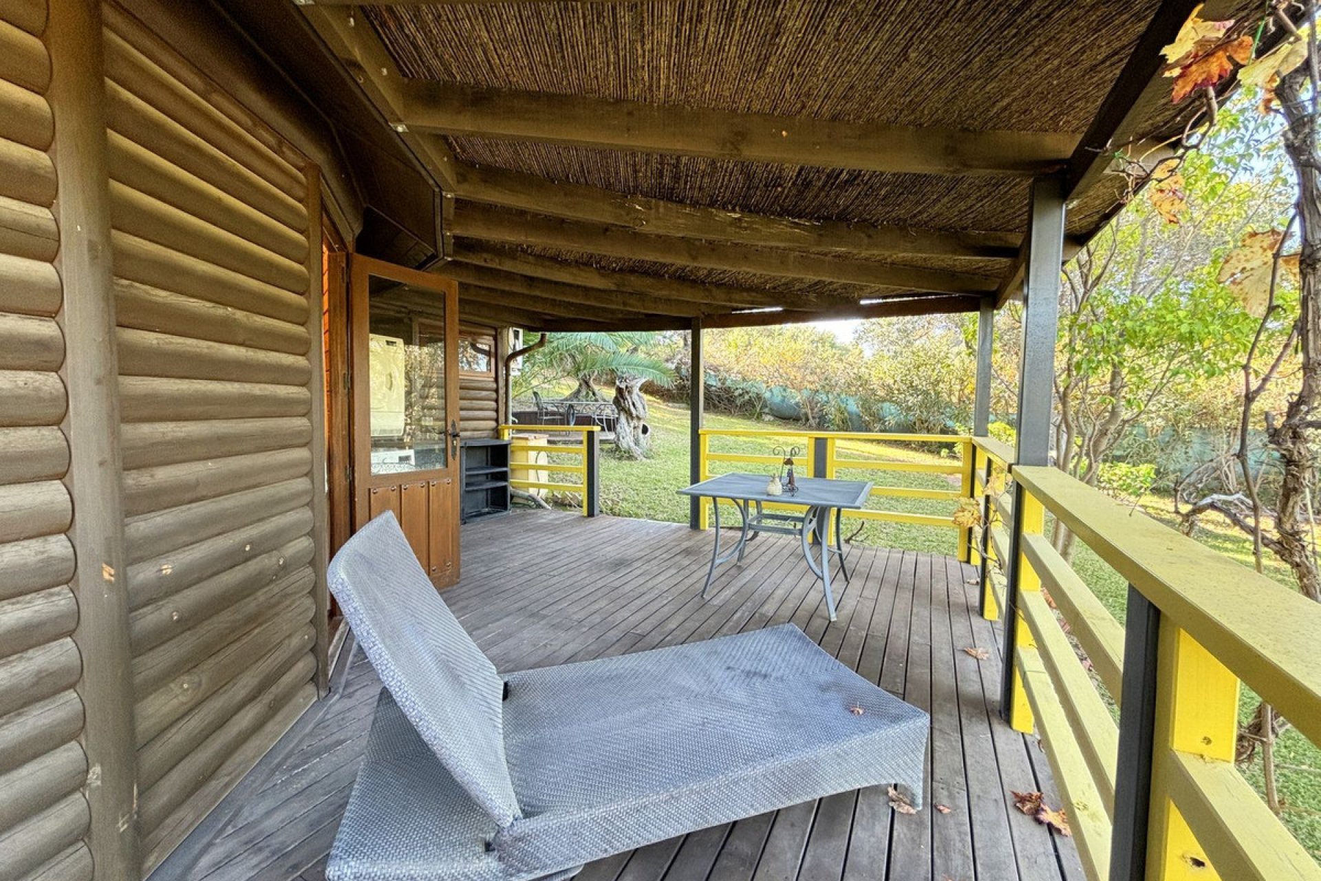 Resale - House - Monda