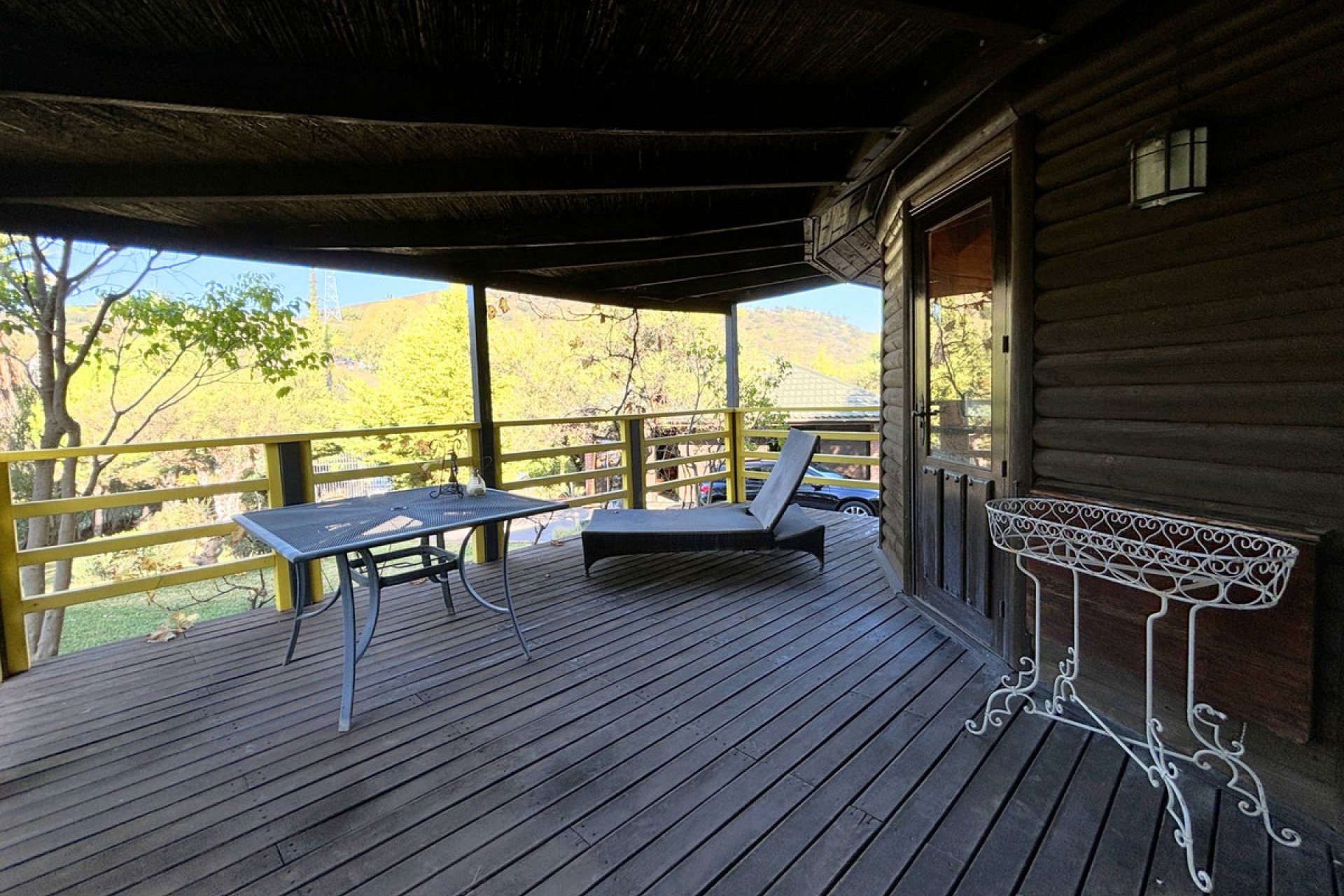 Resale - House - Monda