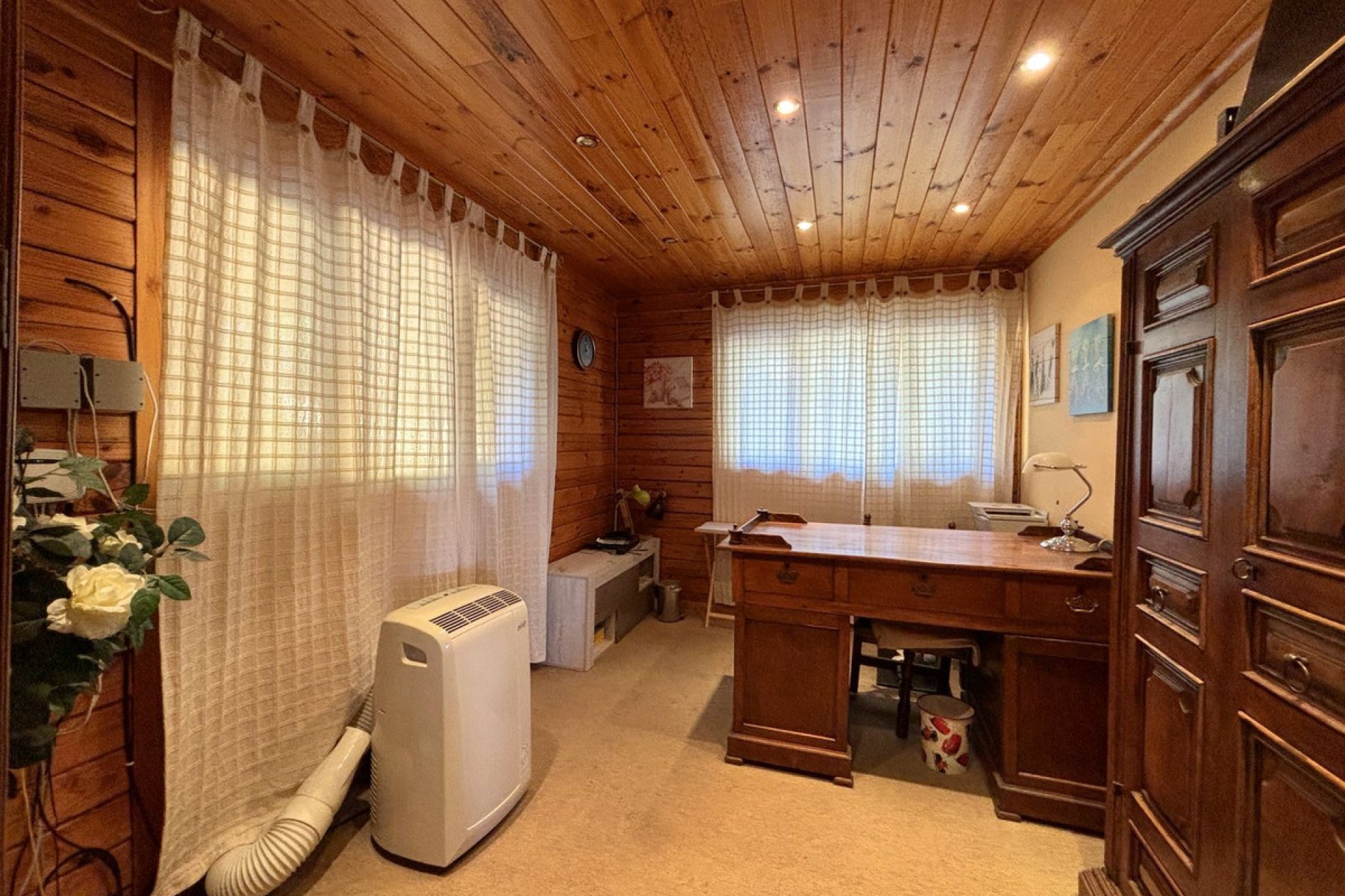 Resale - House - Monda