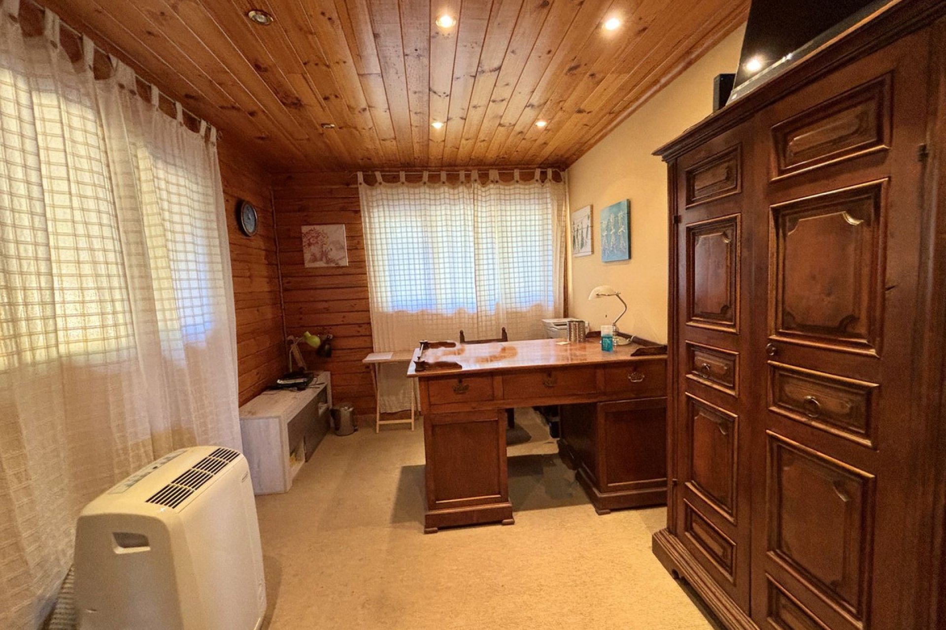 Resale - House - Monda