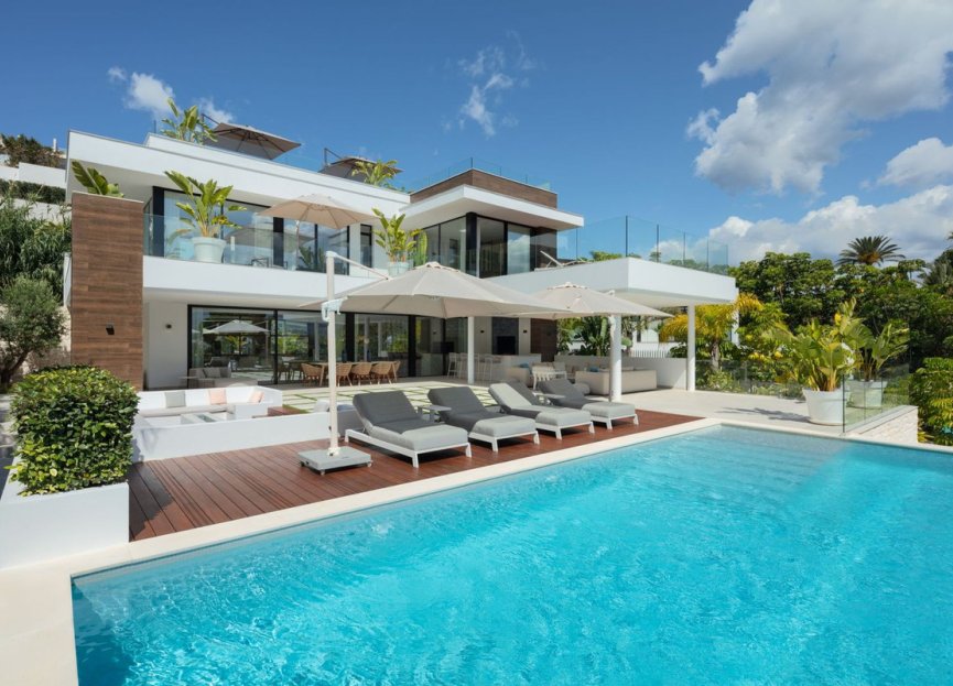 Resale - House - Nueva Andalucía - Nueva Andalucia