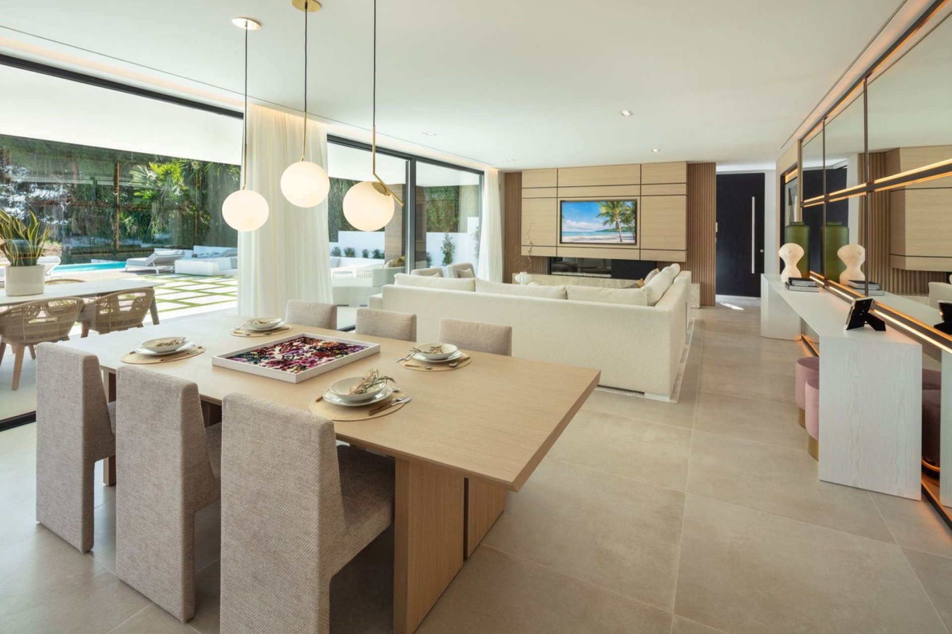 Resale - House - Nueva Andalucía - Nueva Andalucia