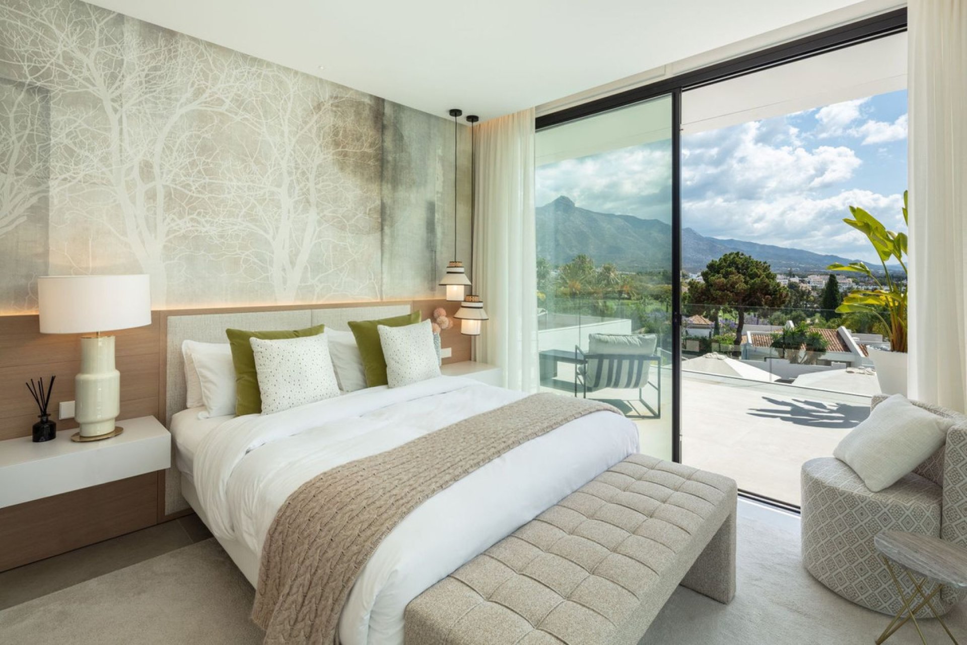 Resale - House - Nueva Andalucía - Nueva Andalucia