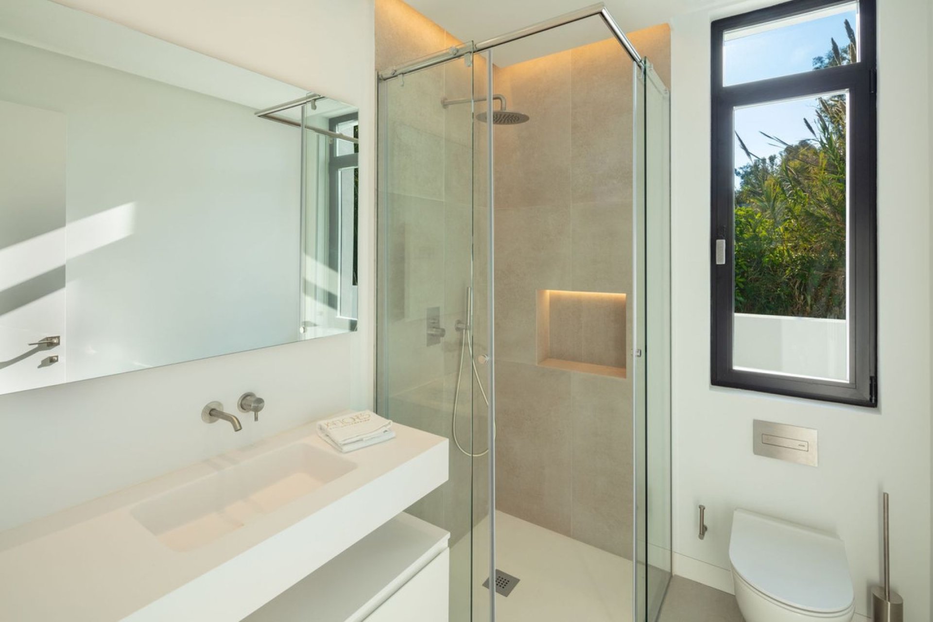 Resale - House - Nueva Andalucía - Nueva Andalucia