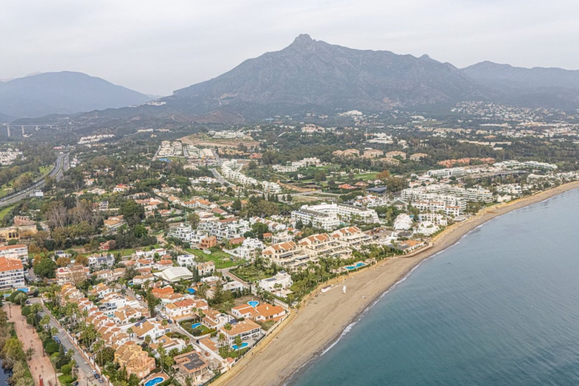 Resale - House - Puerto Banús