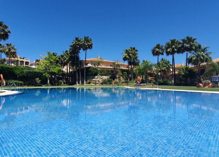 Resale - House - Riviera del Sol