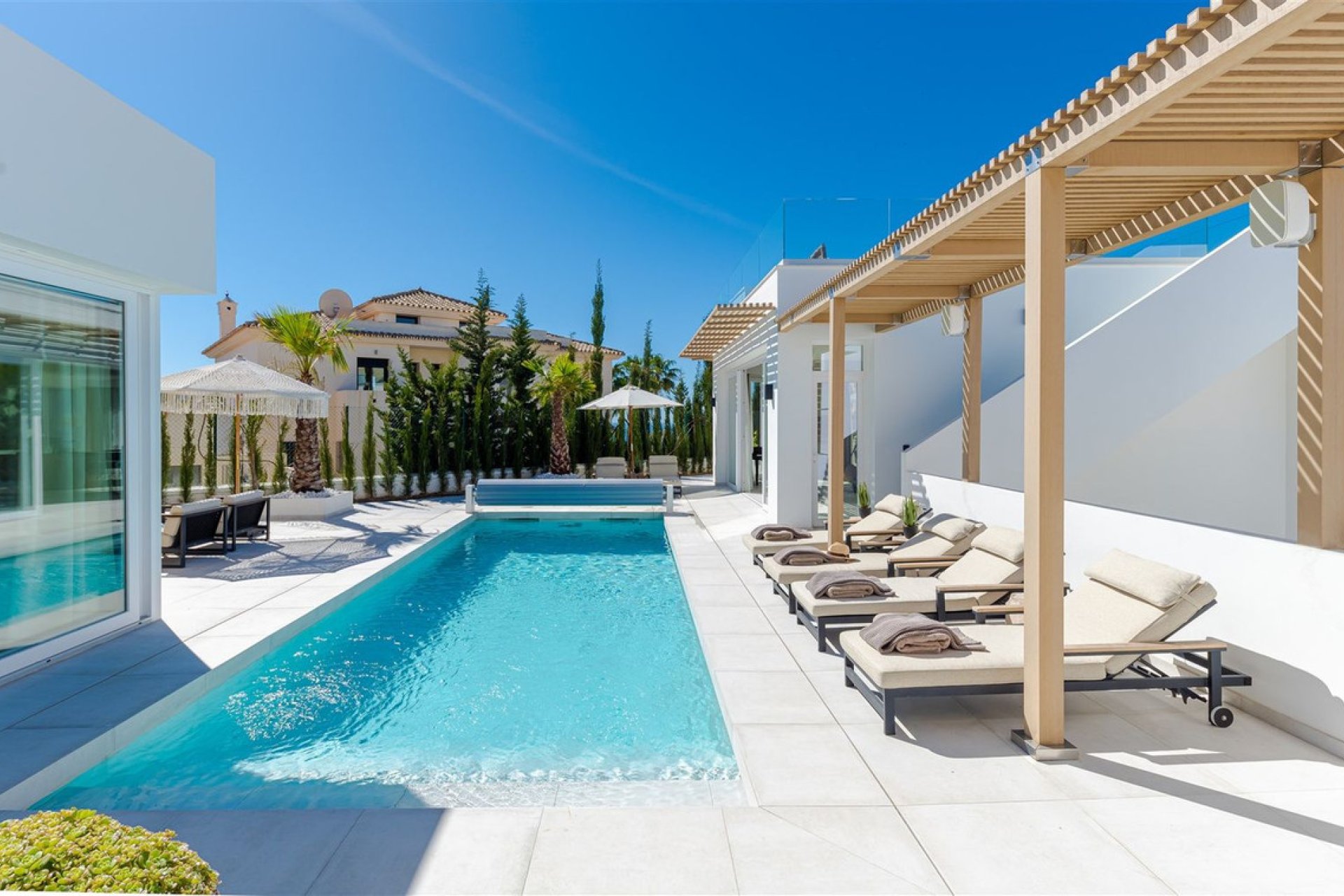 Resale - House - Riviera del Sol