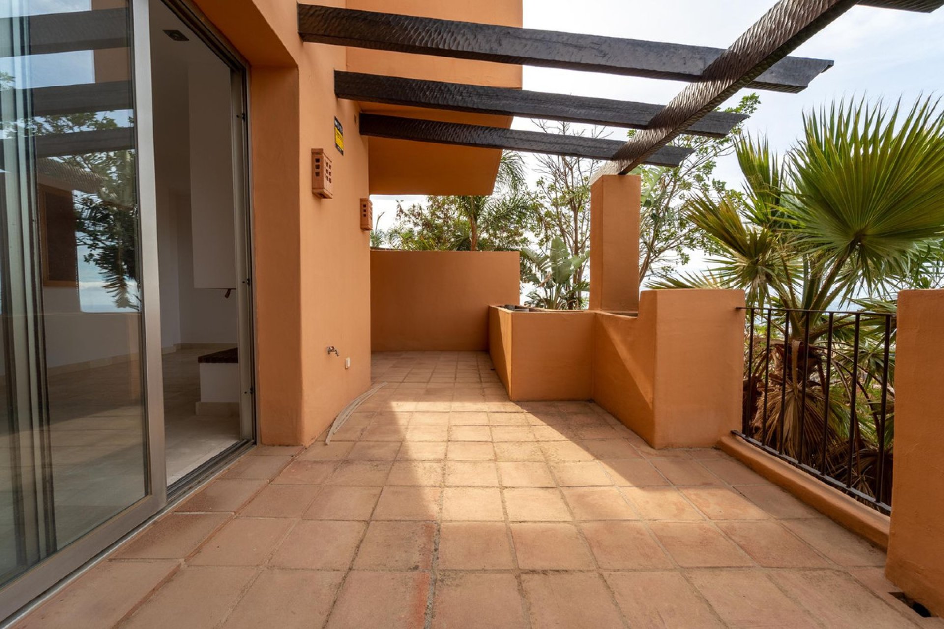 Resale - House - Riviera del Sol