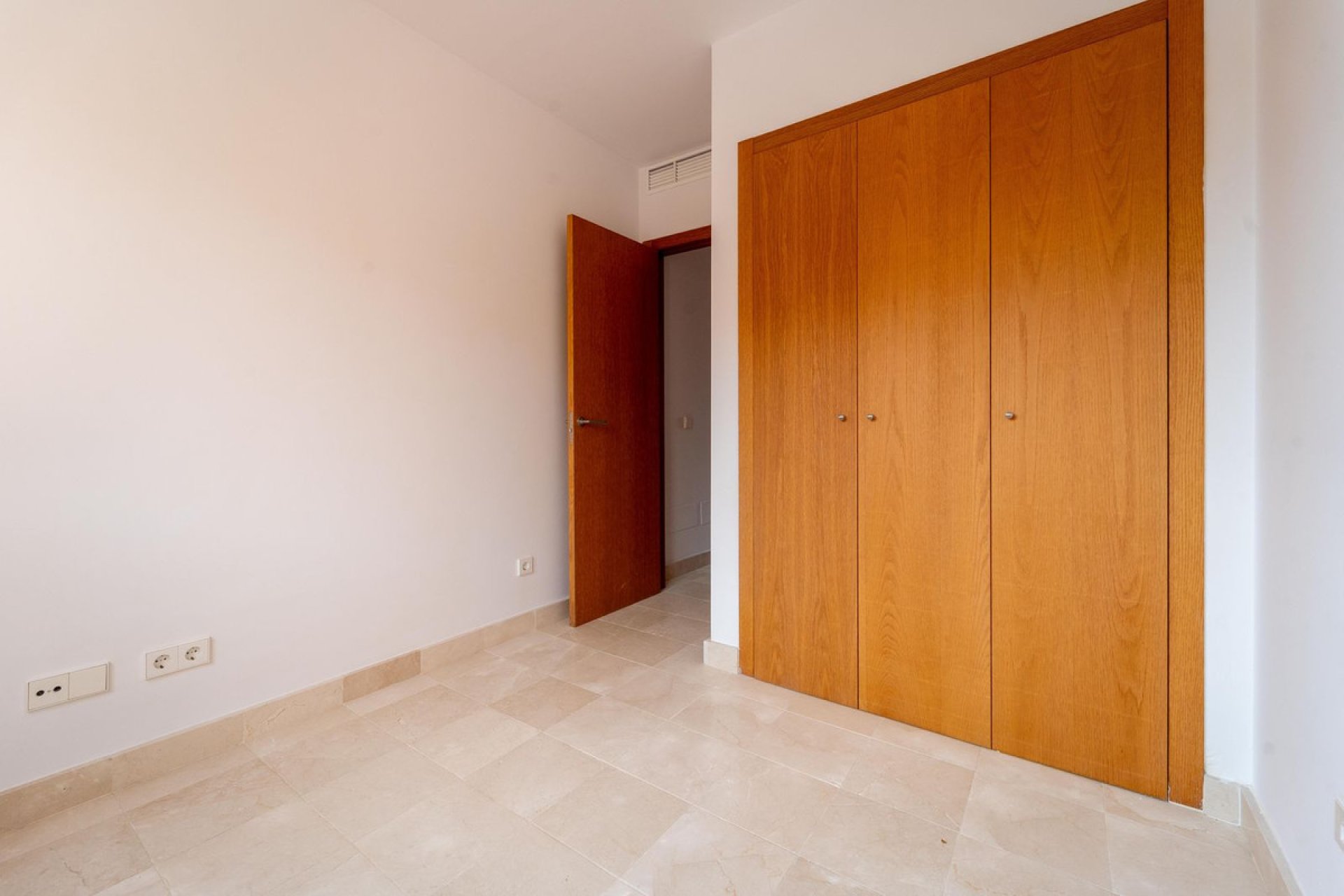 Resale - House - Riviera del Sol