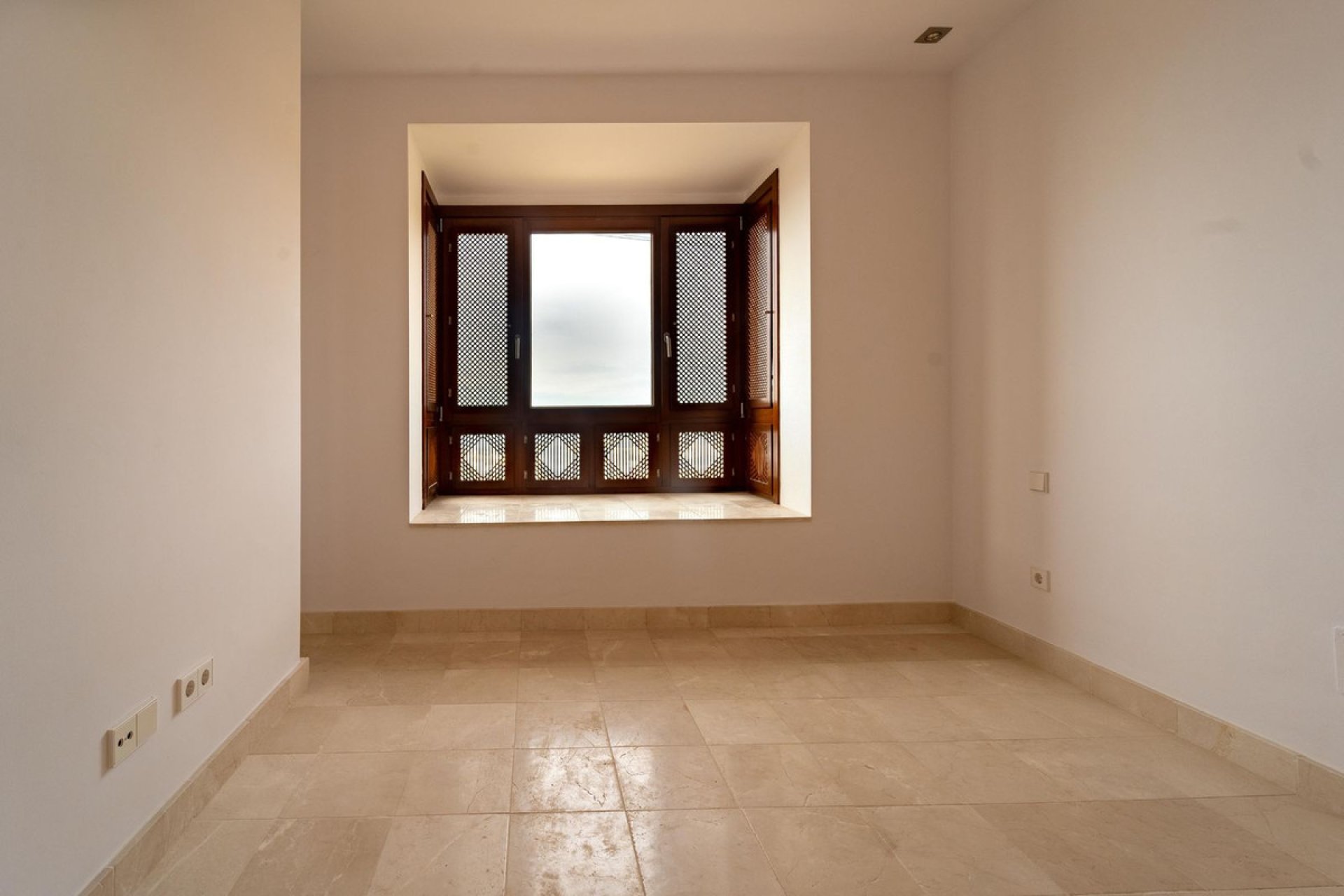 Resale - House - Riviera del Sol