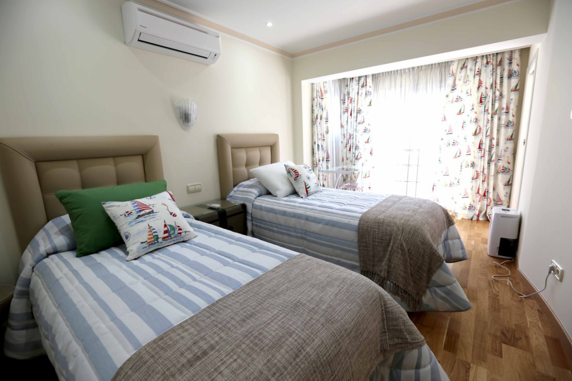 Resale - House - San Pedro de Alcántara - San Pedro De Alcantara