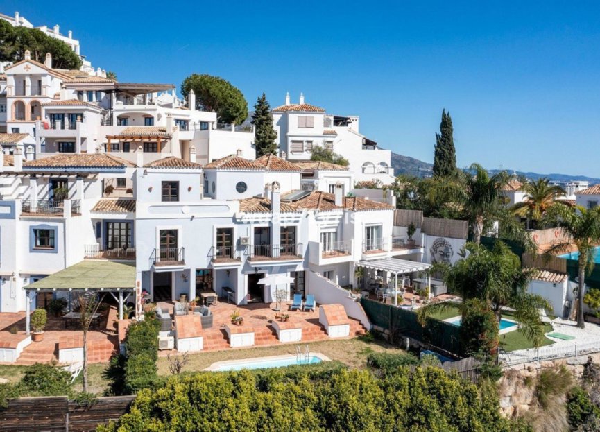 Resale - House - Semi-Detached House - Benahavís - Benahavís Centro