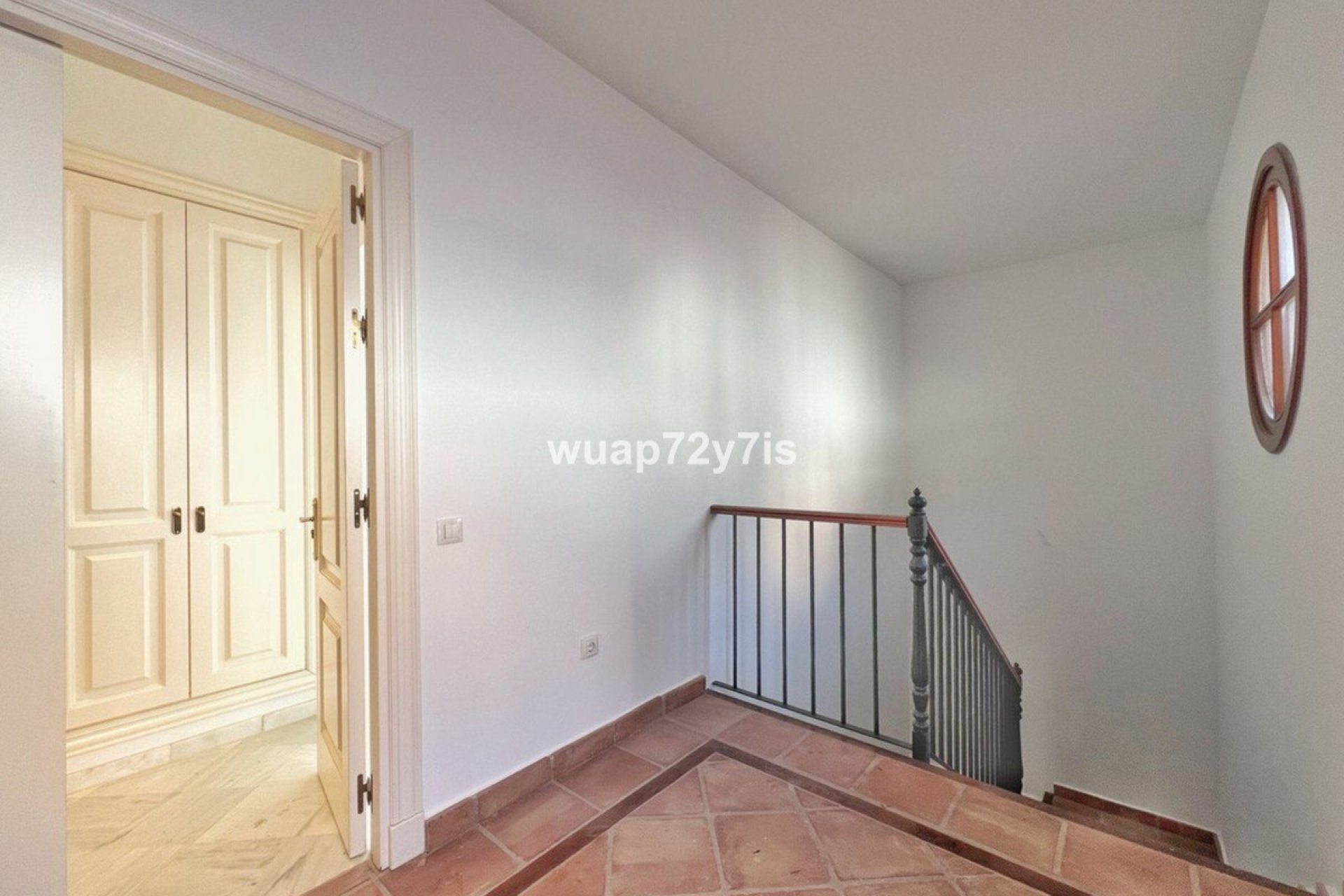 Resale - House - Semi-Detached House - Benahavís - Benahavís Centro