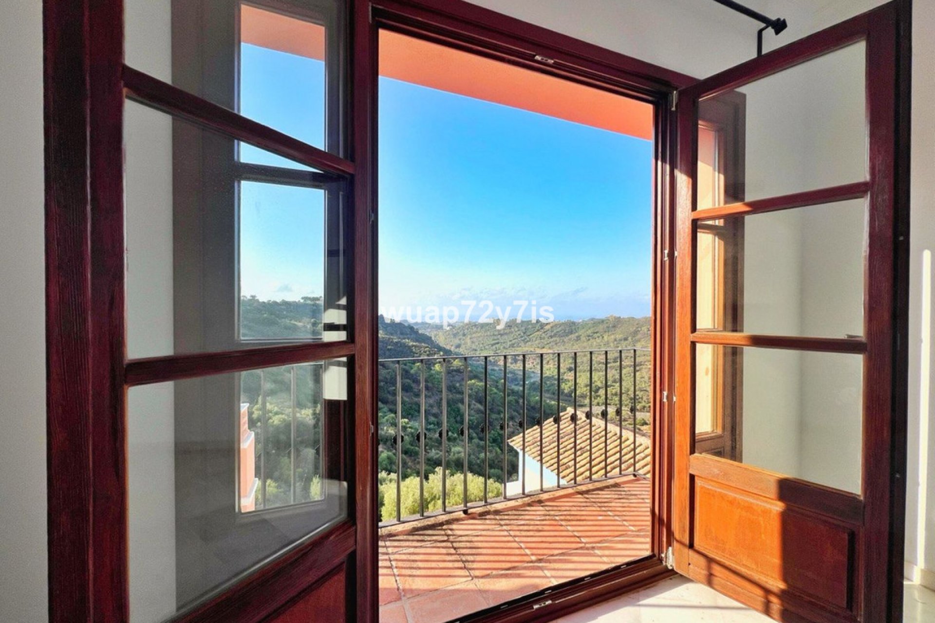 Resale - House - Semi-Detached House - Benahavís - Benahavís Centro