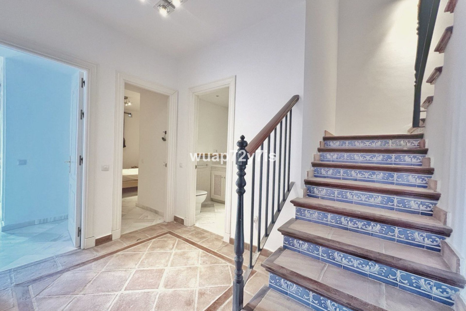 Resale - House - Semi-Detached House - Benahavís - Benahavís Centro