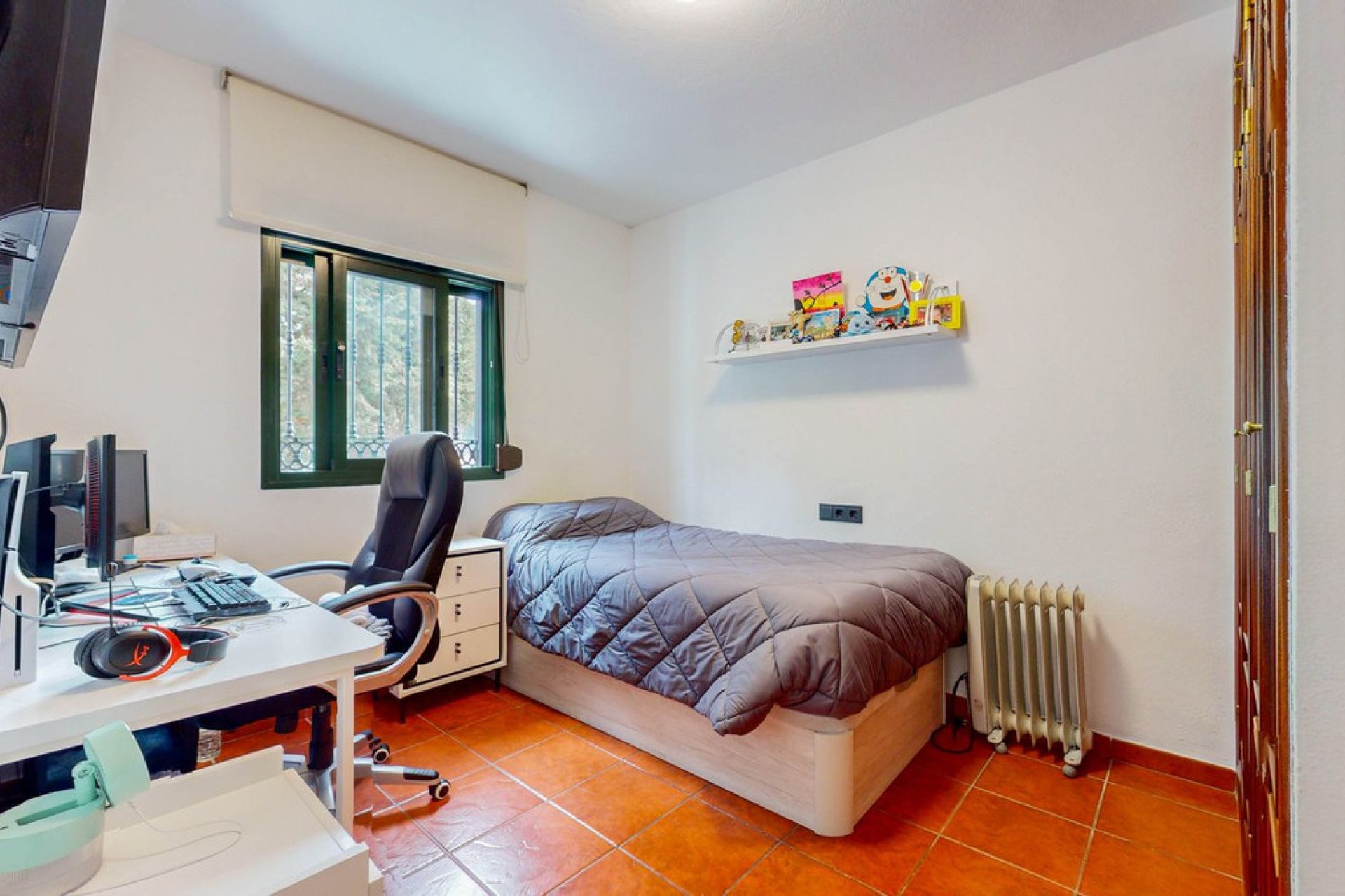 Resale - House - Semi-Detached House - Benahavís - Benahavís Centro