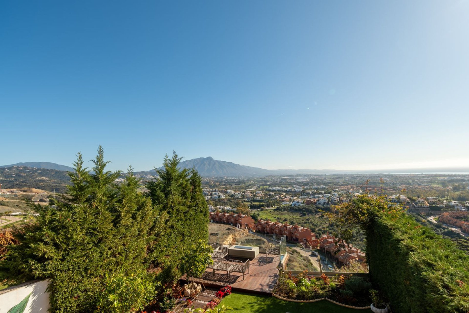 Resale - House - Semi-Detached House - Benahavís - Benahavís Centro