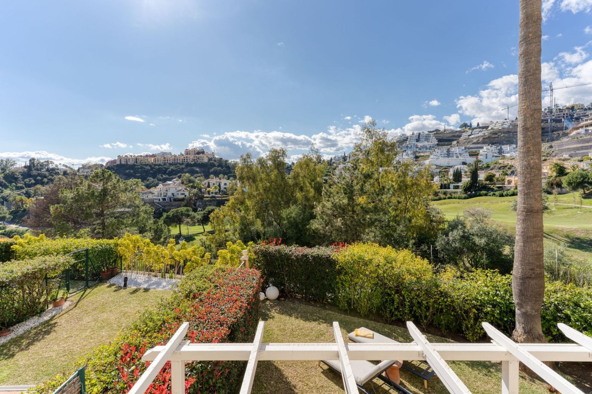 Resale - House - Semi-Detached House - Benahavís - La Quinta