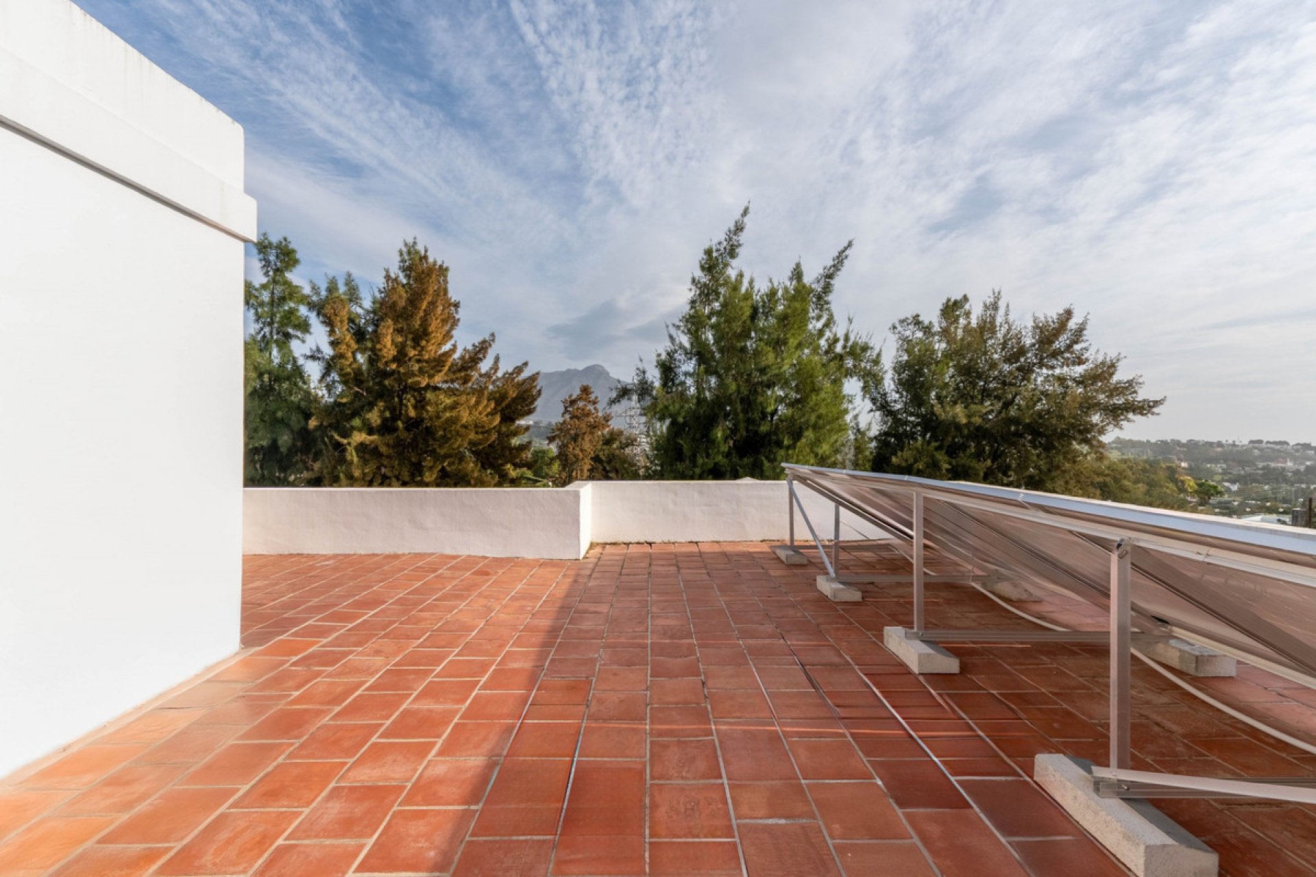 Resale - House - Semi-Detached House - Benahavís - La Quinta