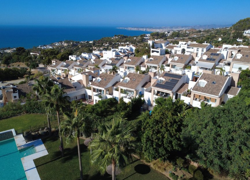 Resale - House - Semi-Detached House - Benalmádena - Benalmadena Centro