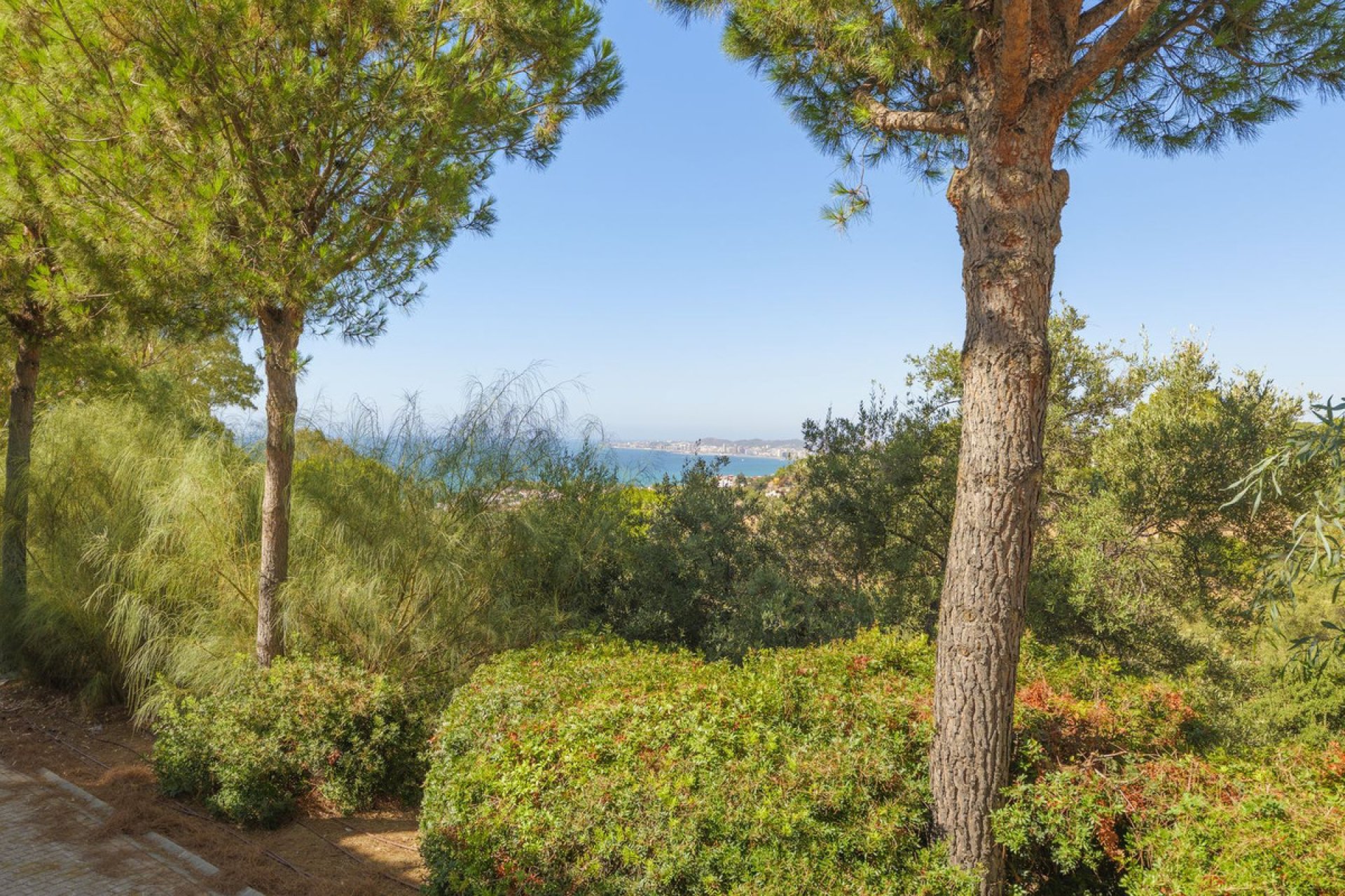 Resale - House - Semi-Detached House - Benalmádena - Benalmadena Centro