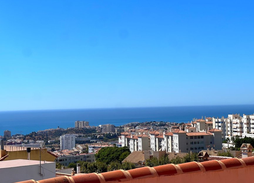 Resale - House - Semi-Detached House - Benalmádena - Benalmadena Centro