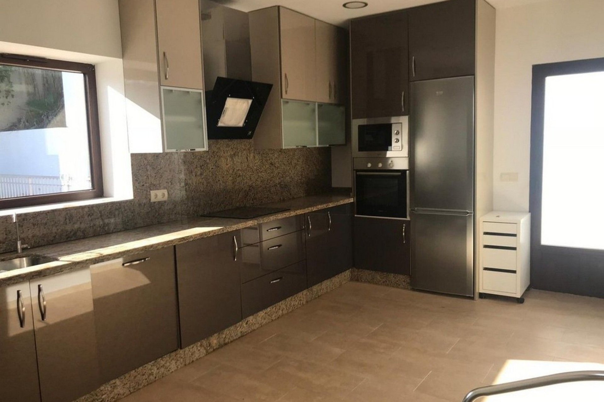 Resale - House - Semi-Detached House - Benalmádena - Benalmadena Centro