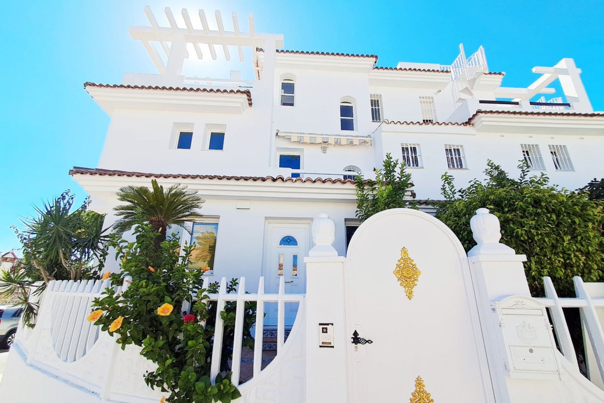 Resale - House - Semi-Detached House - Benalmádena - Benalmadena Centro