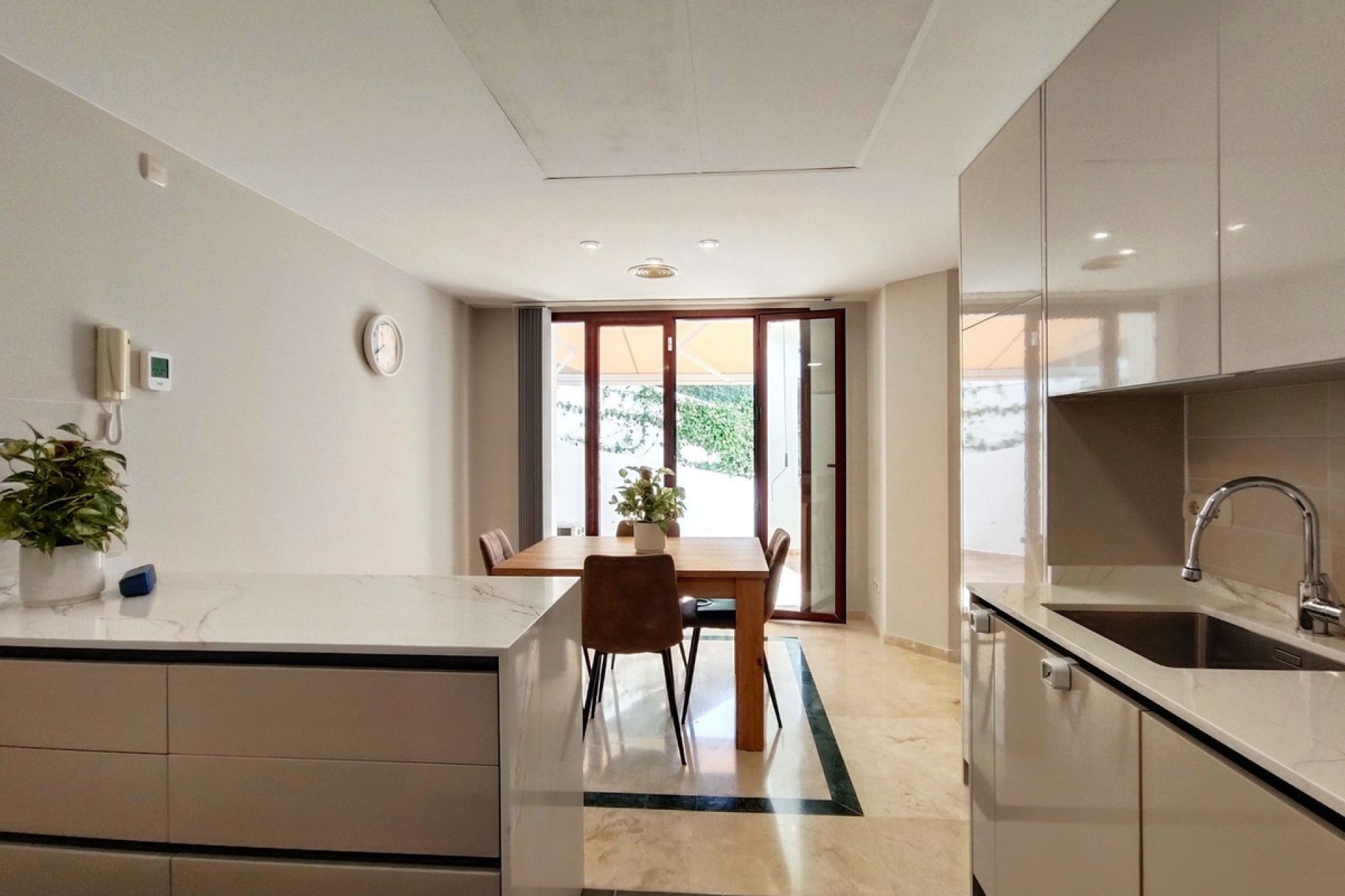 Resale - House - Semi-Detached House - Casares - Casares Centro