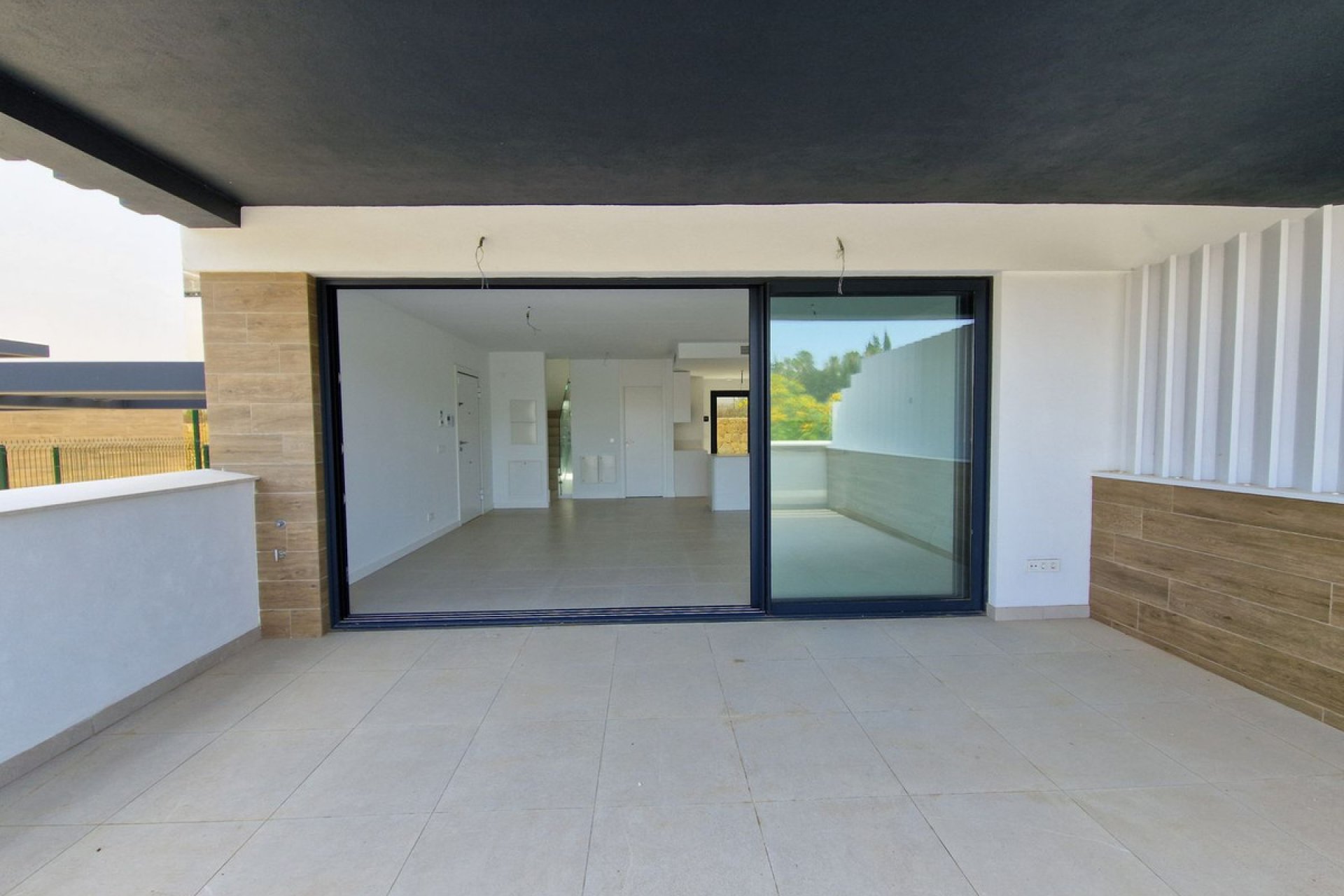 Resale - House - Semi-Detached House - Estepona - Atalaya