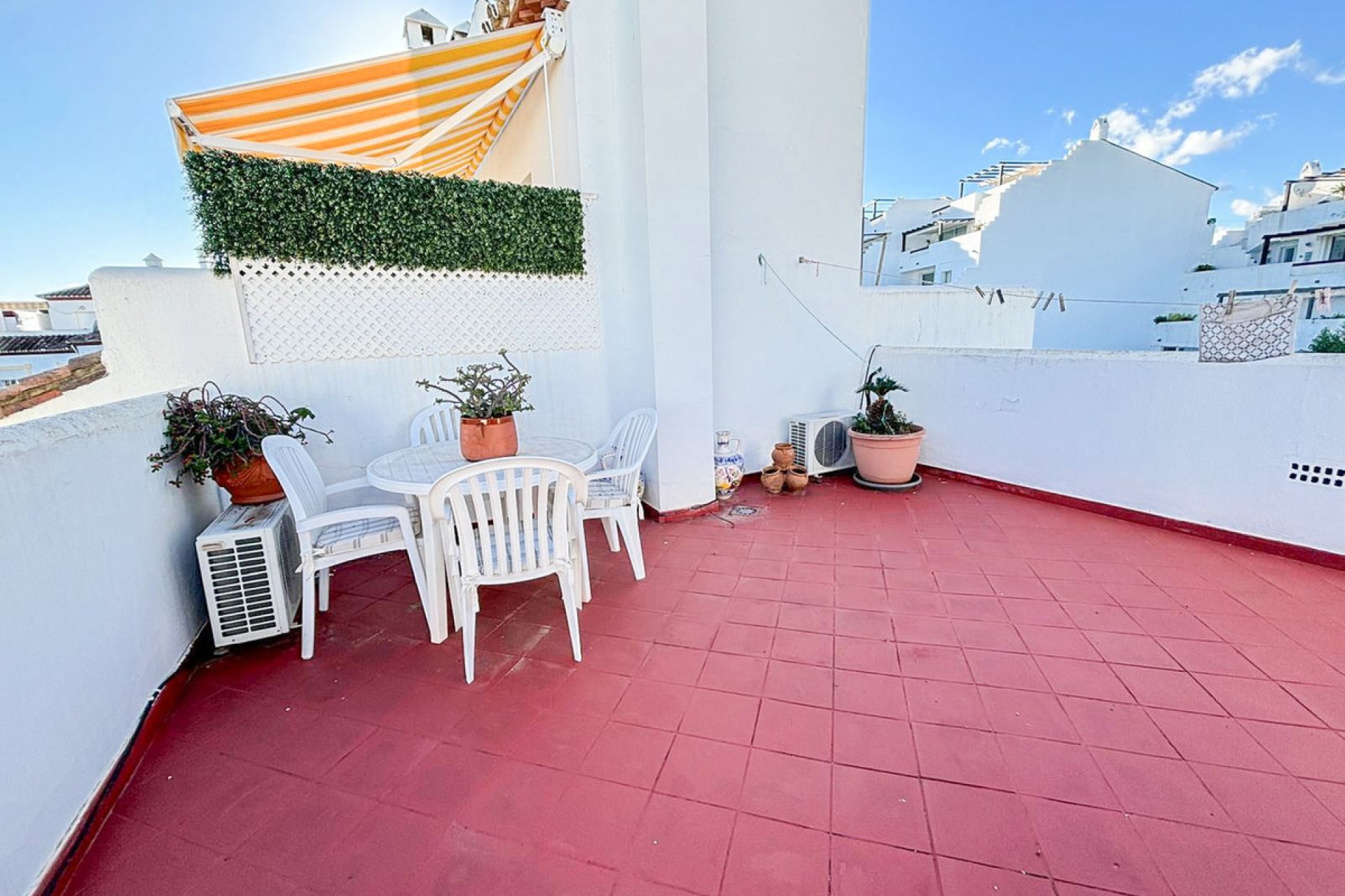 Resale - House - Semi-Detached House - Estepona - Bel Air