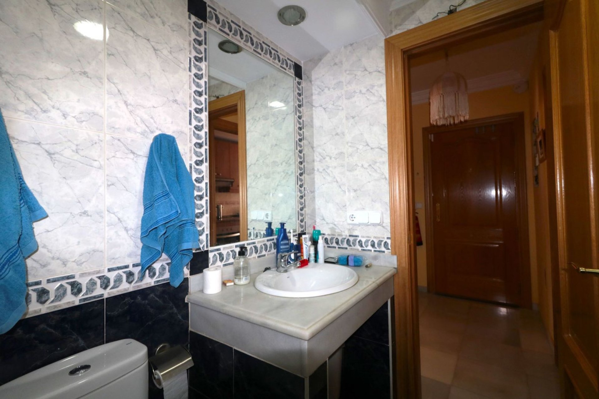 Resale - House - Semi-Detached House - Estepona - Bel Air