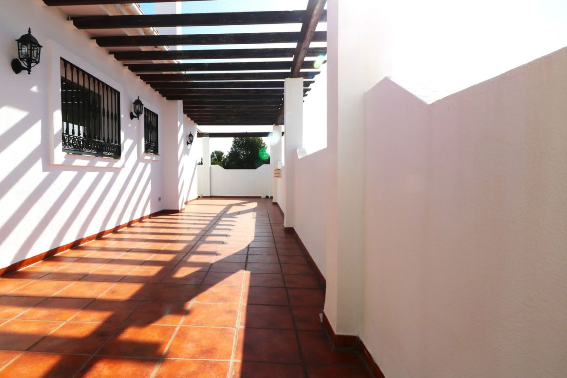 Resale - House - Semi-Detached House - Estepona - Bel Air