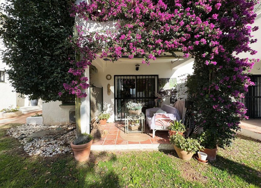 Resale - House - Semi-Detached House - Estepona - Bel Air