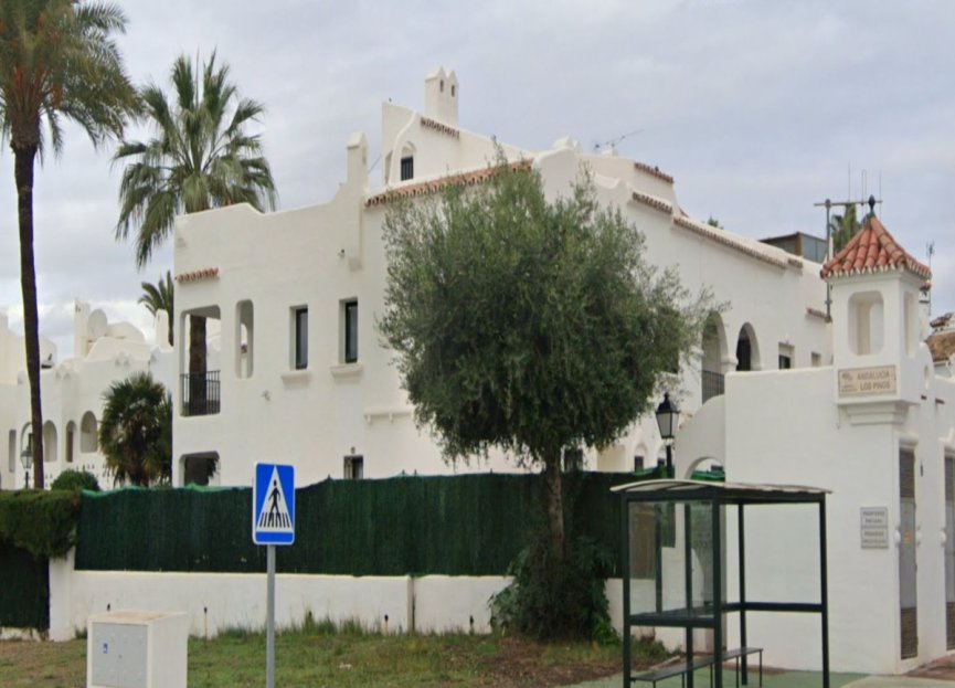 Resale - House - Semi-Detached House - Estepona - Bel Air