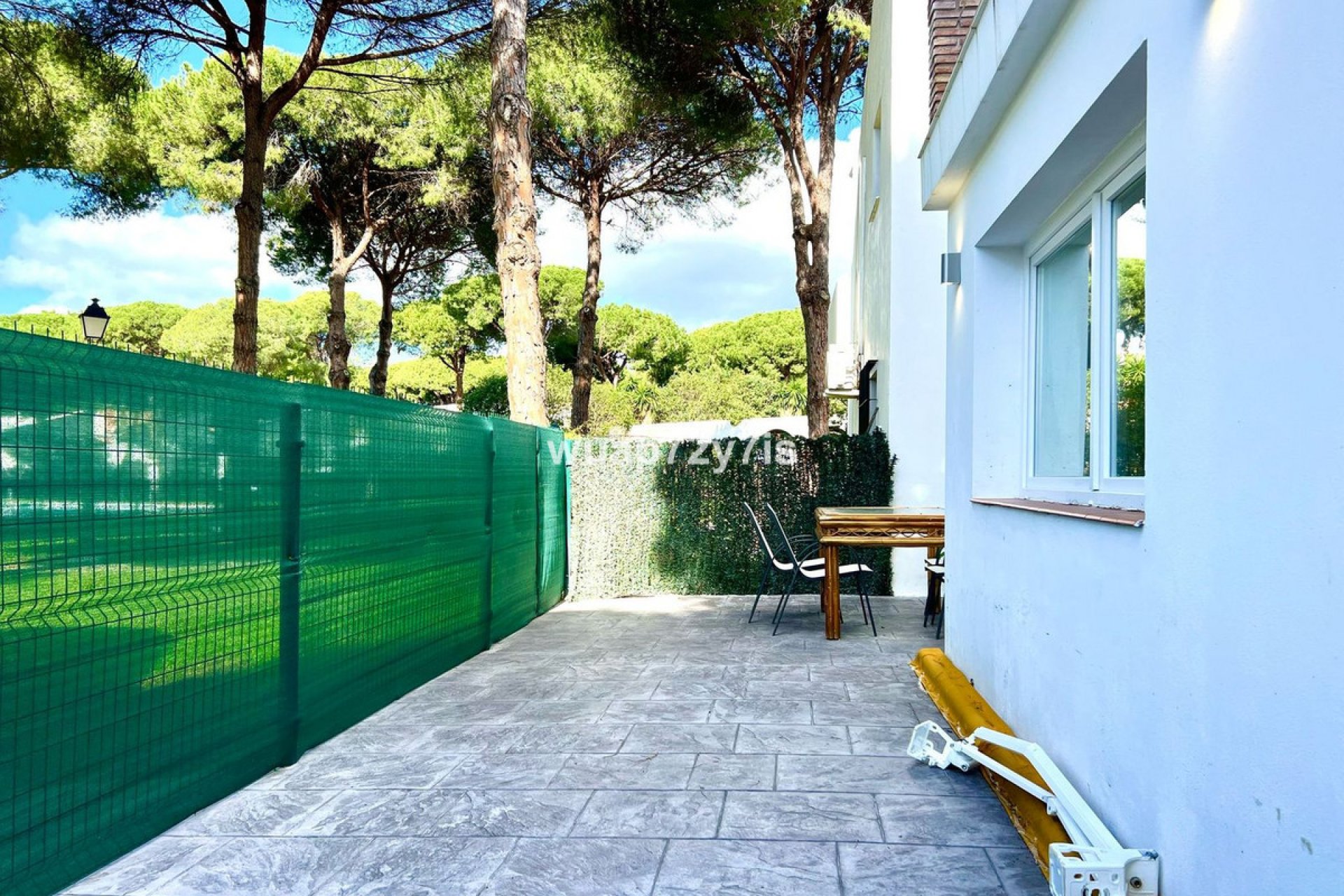 Resale - House - Semi-Detached House - Estepona - Benamara