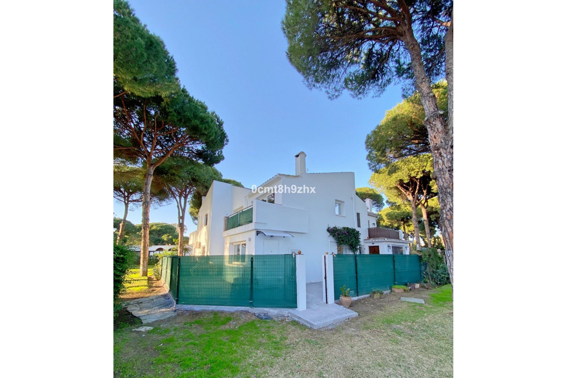 Resale - House - Semi-Detached House - Estepona - Benamara